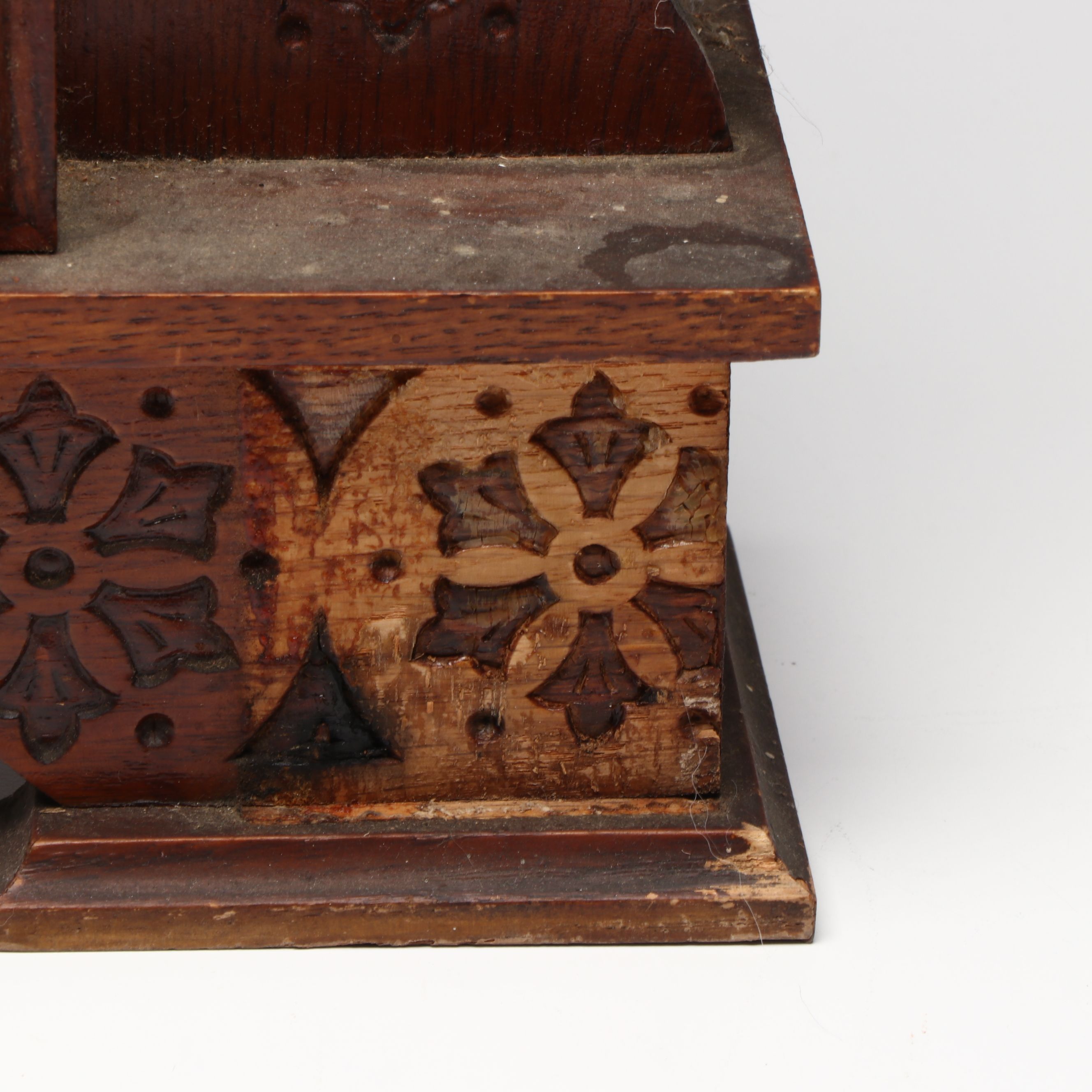 Wm. L. Gilbert "Geranium" Gingerbread Parlor Clock, Early 20th Century