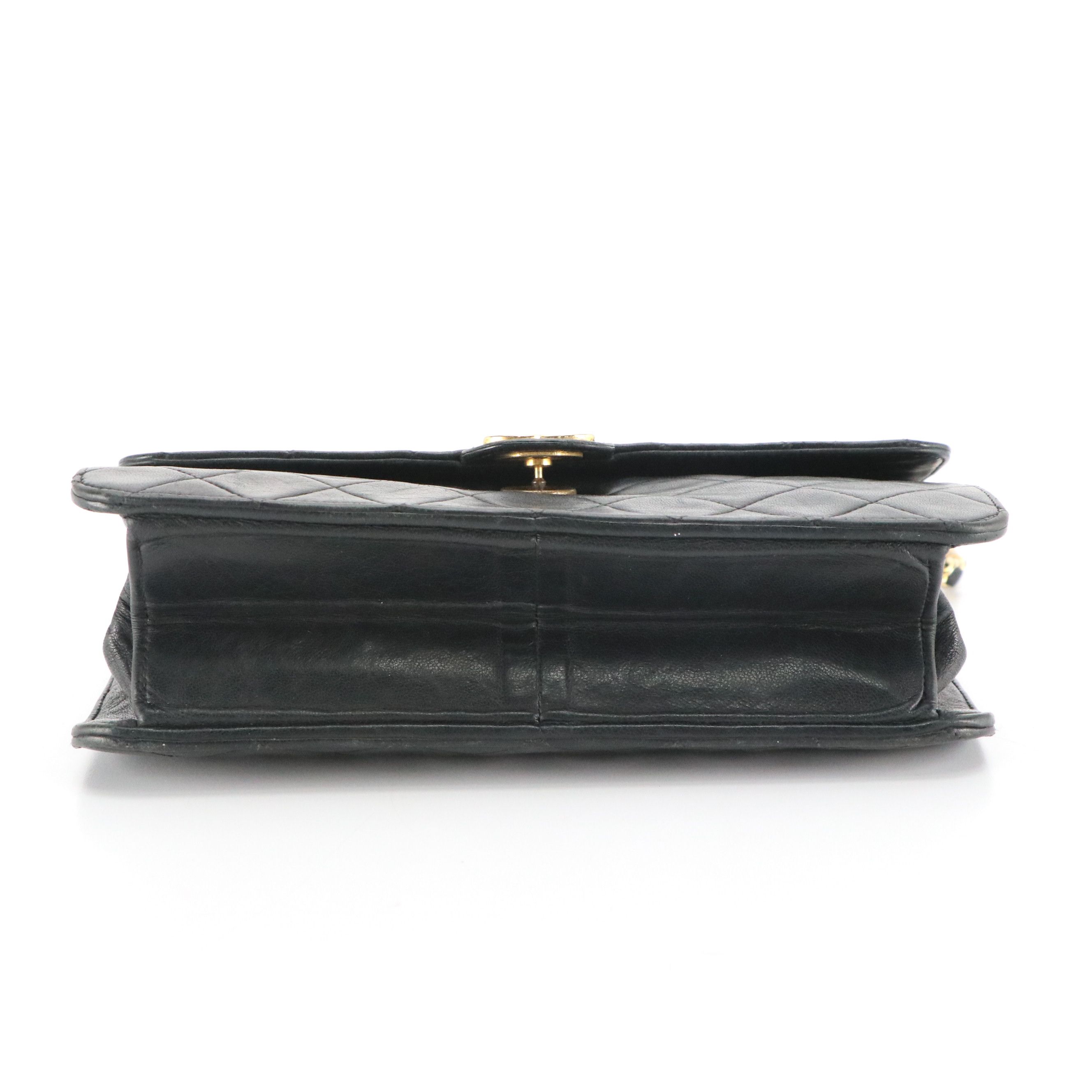 Chanel Classic Flap Chain Strap Bag in Quilted Lambskin Leather