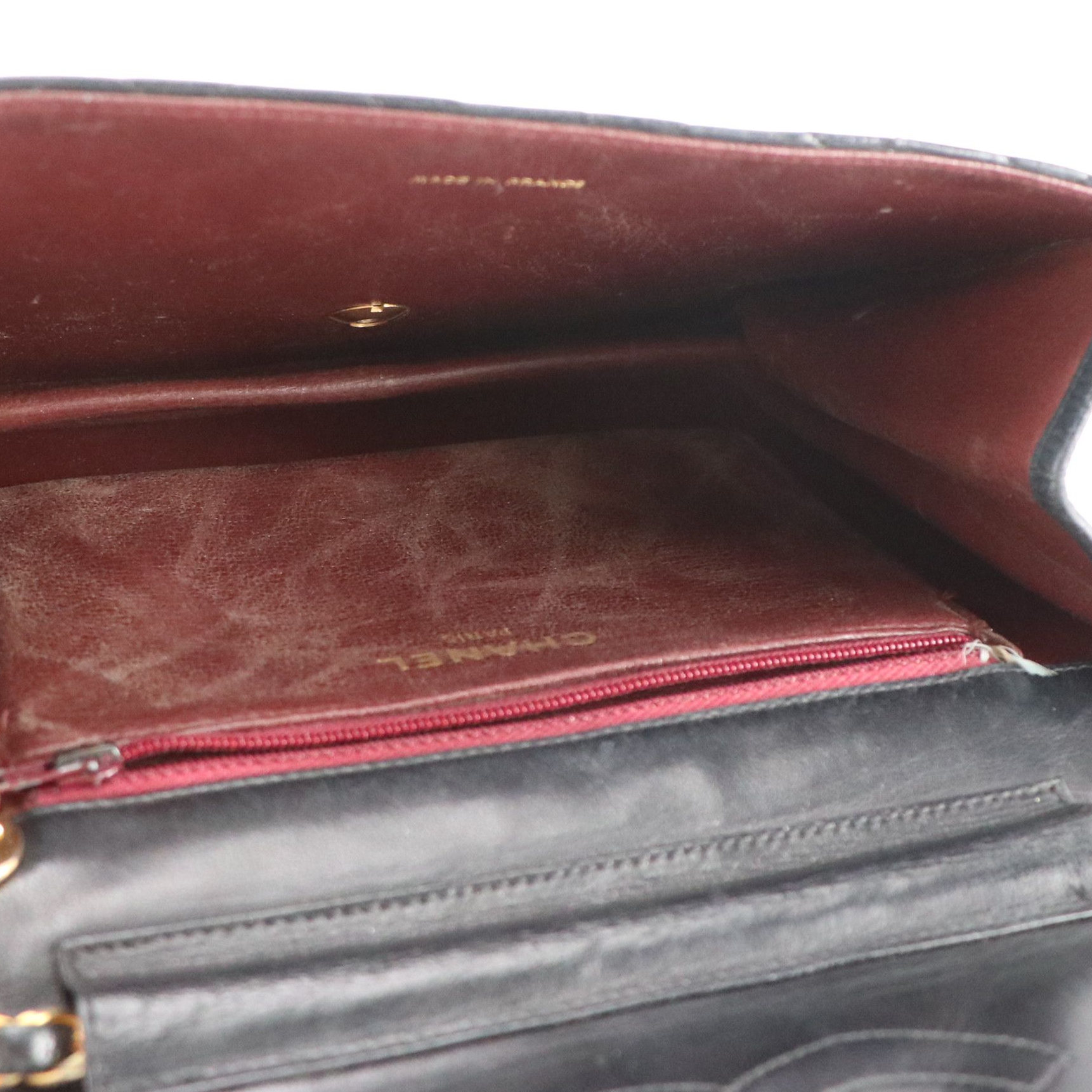 Chanel Classic Flap Chain Strap Bag in Quilted Lambskin Leather