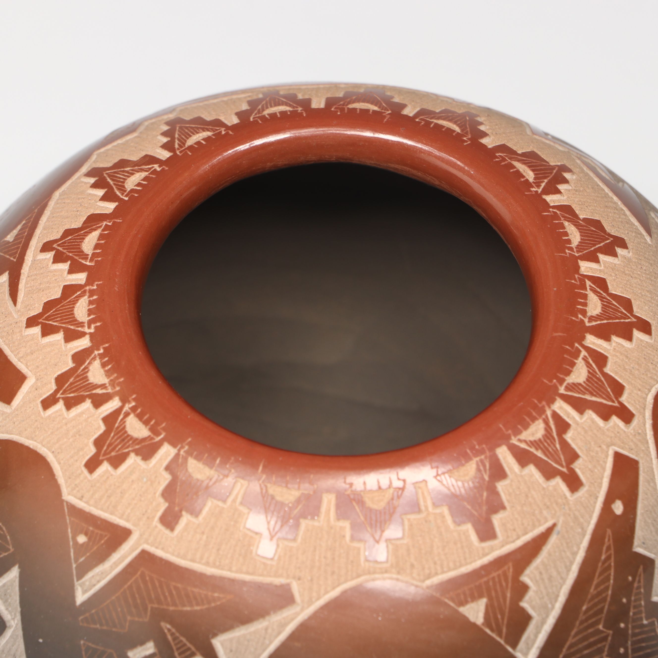 Sammy Naranjo Santa Clara Art Pottery Sgraffito Vase