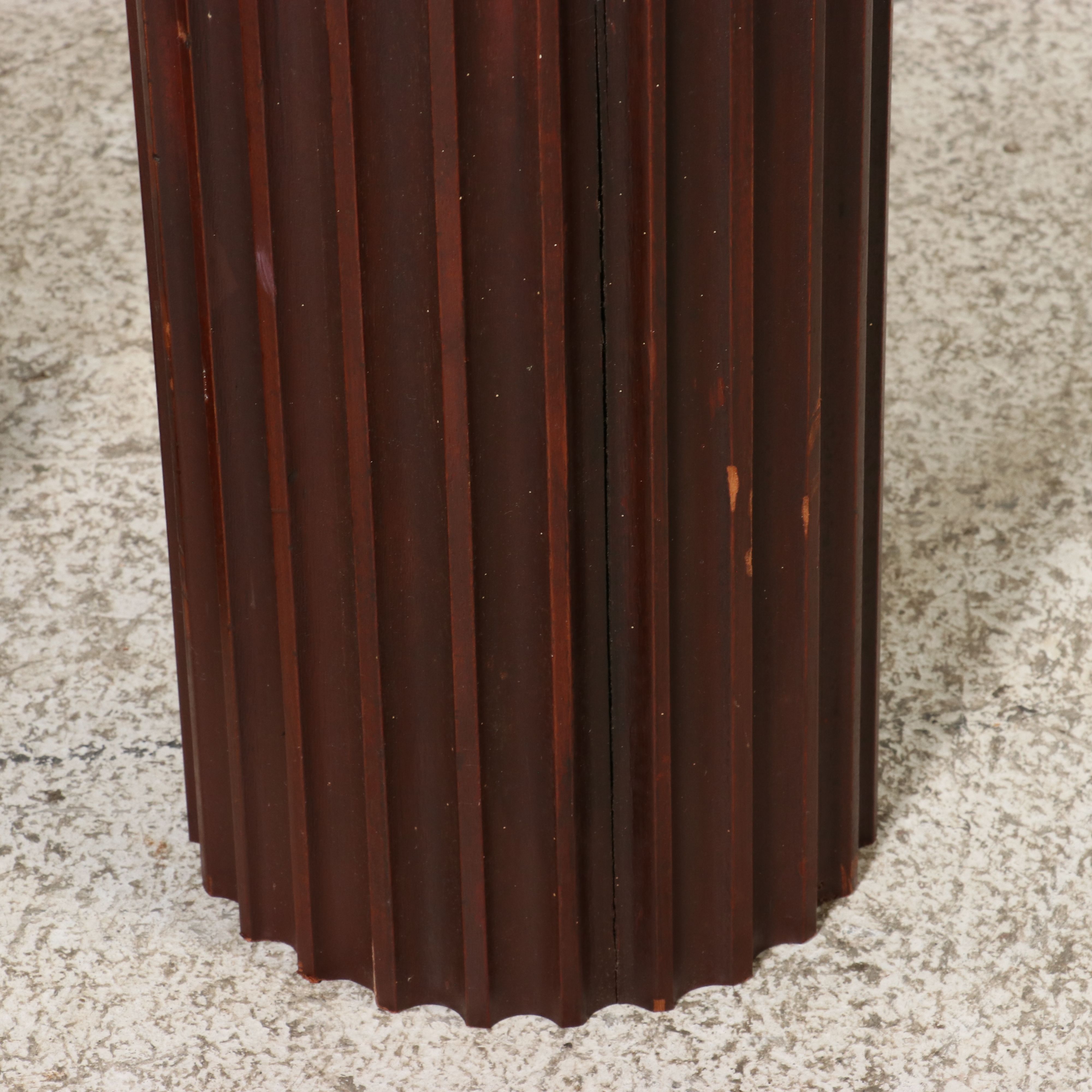 Pair of Wooden Neoclassical Doric Style Fluted Architectural Columns, 20th C.
