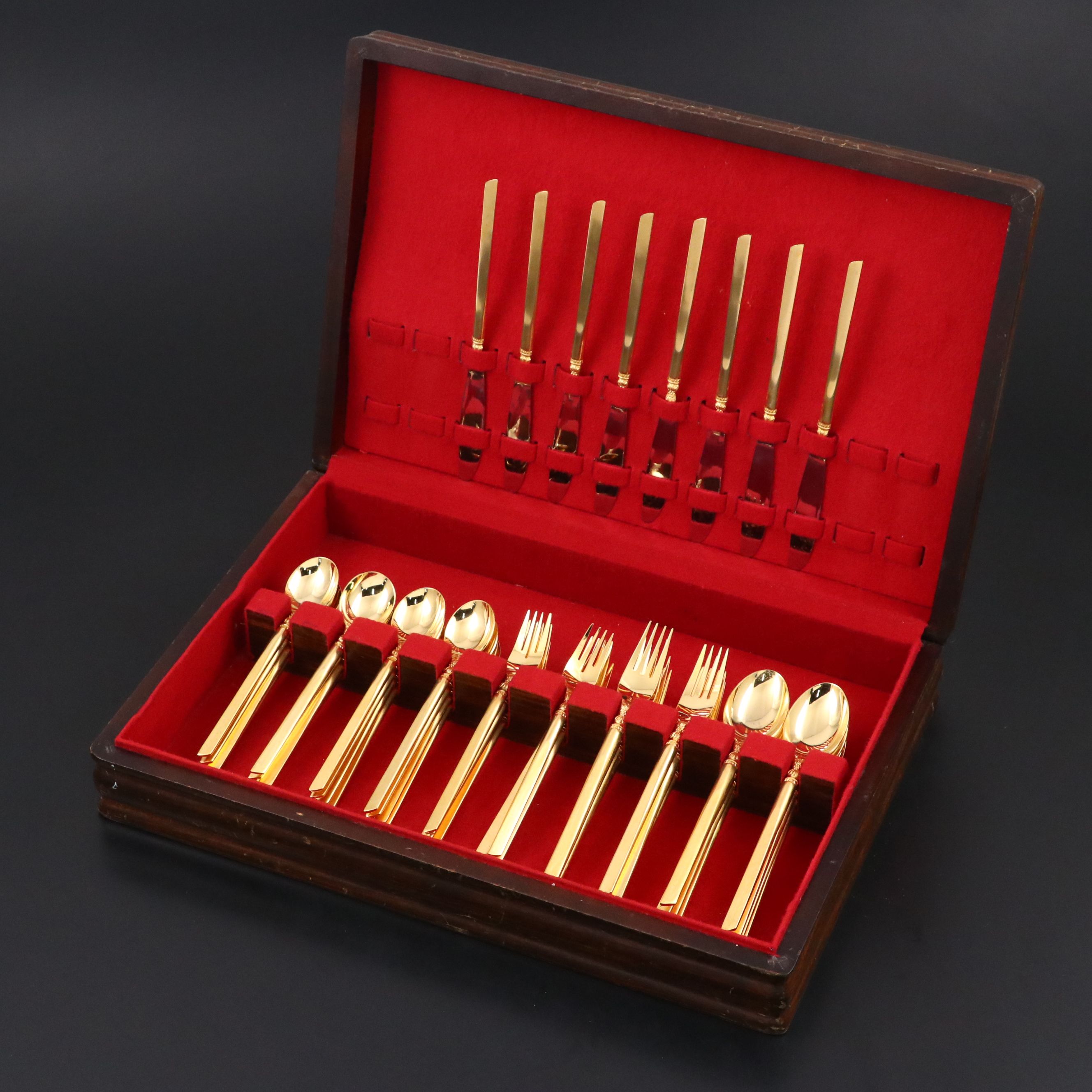 Everbright Gilt Finish Stainless Steel Flatware