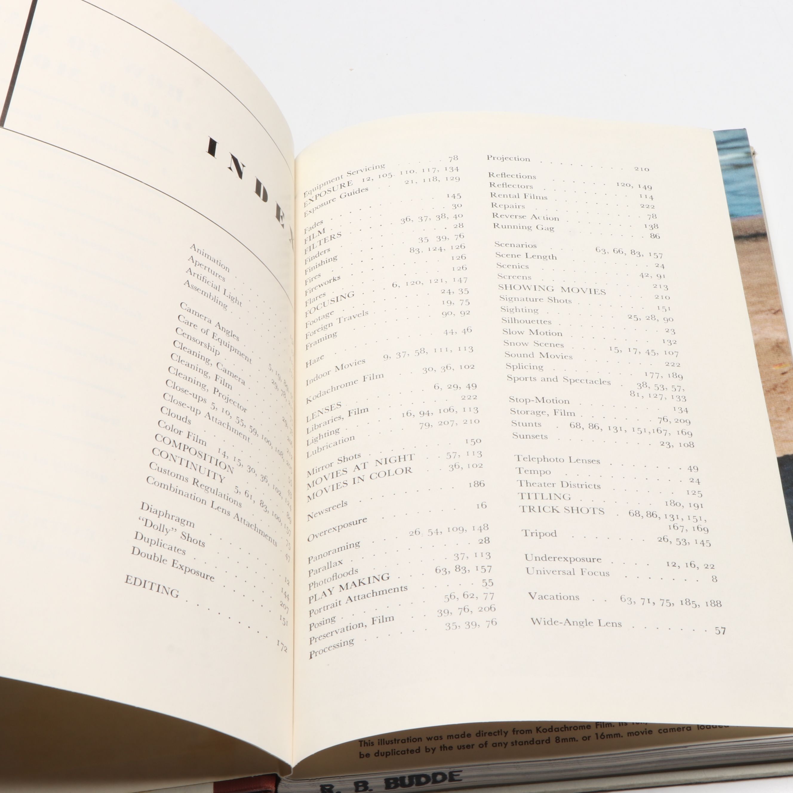 Suntar 909 Dual 8 Movie Editor with 3-D Title Outfit, Reels and More Accessories