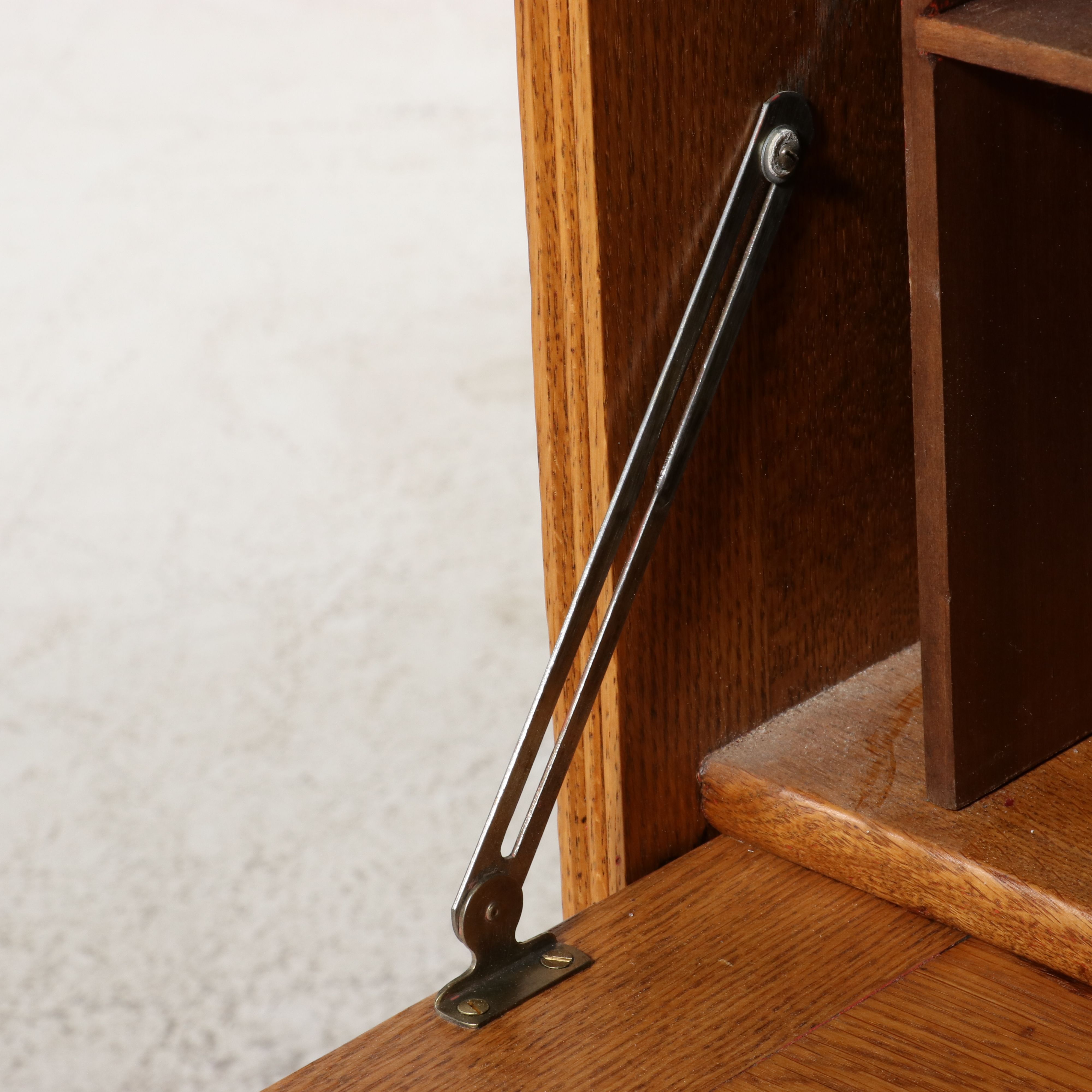 Late Victorian American Golden Oak Drop-Front Secretary Desk, Early 20th Century