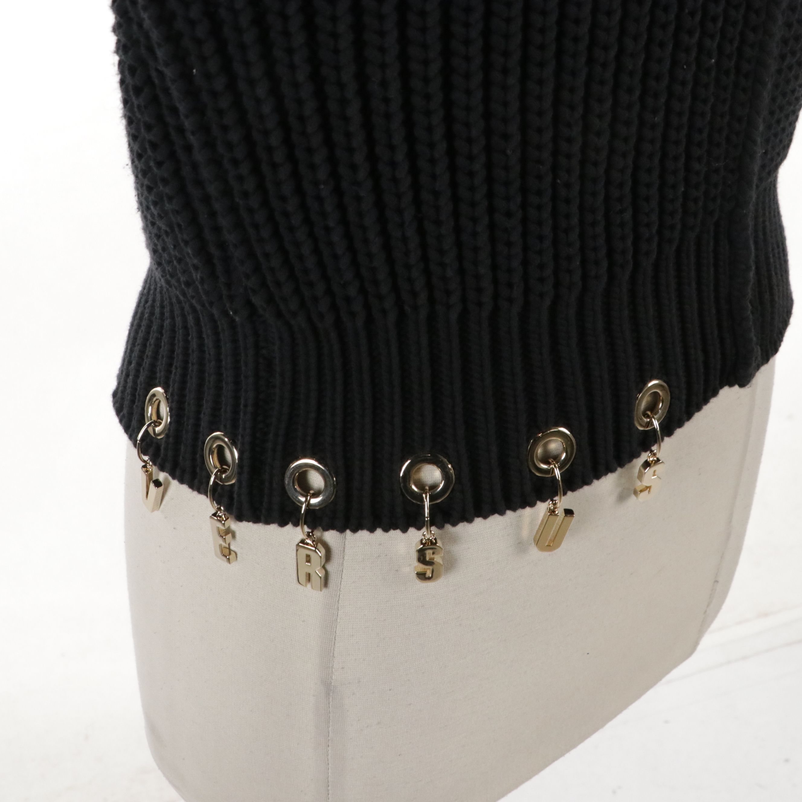 Versace Versus Cropped Charms Sweater in Black Cable Knit Viscose Blend