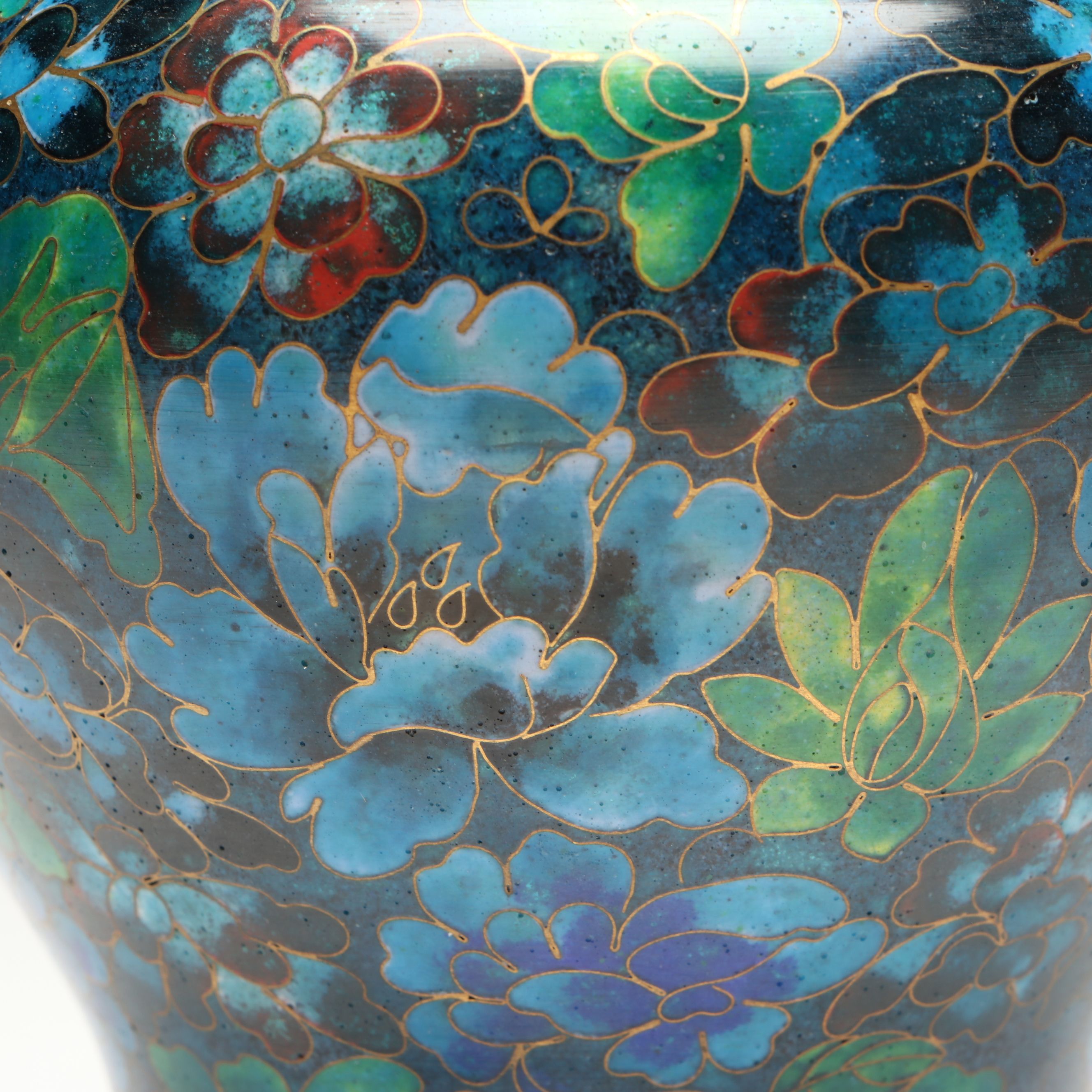 Chinese Floral Cloisonné Decorative Lidded Urn on Wood Base