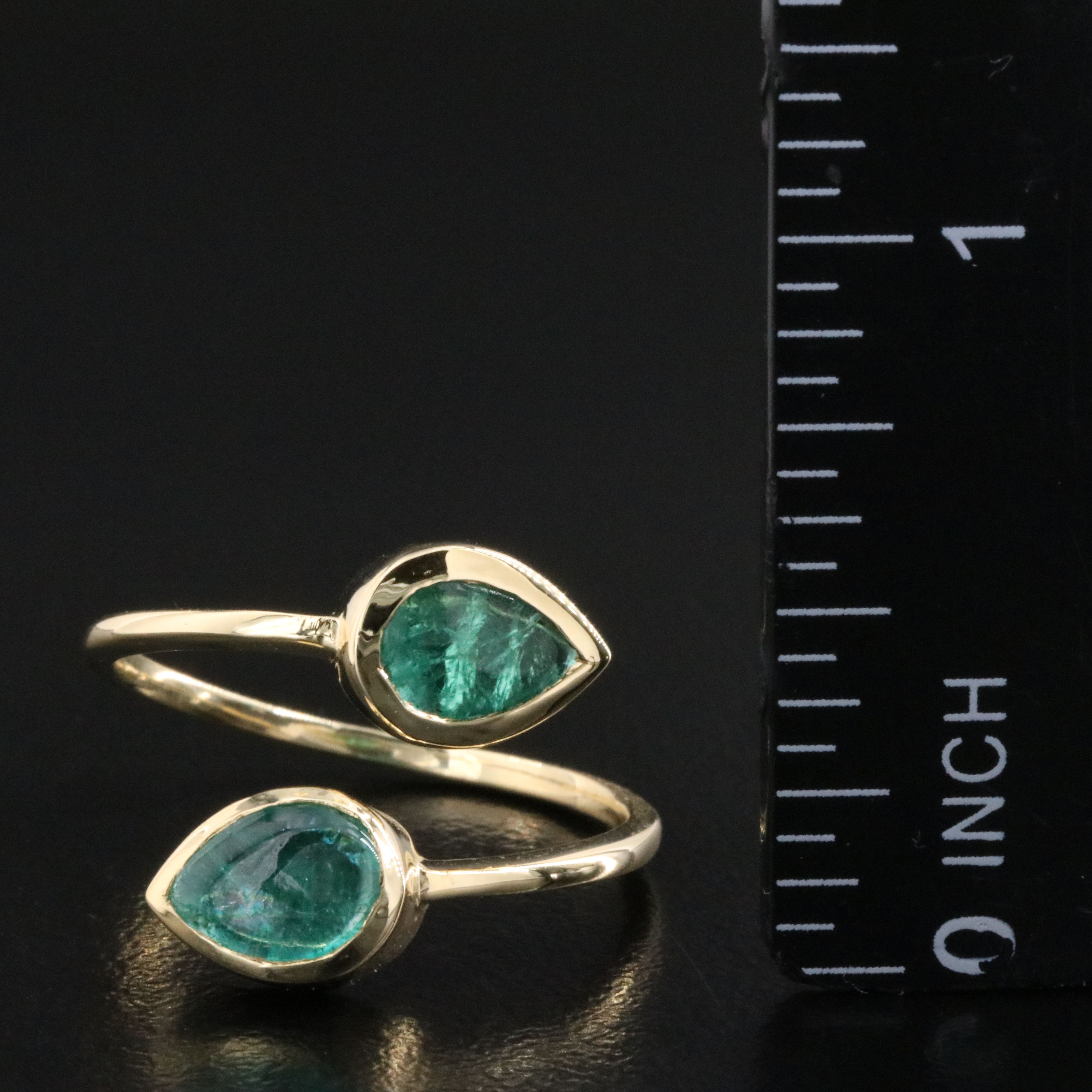 14K 2.13 CTW Emerald Toi et Moi Ring