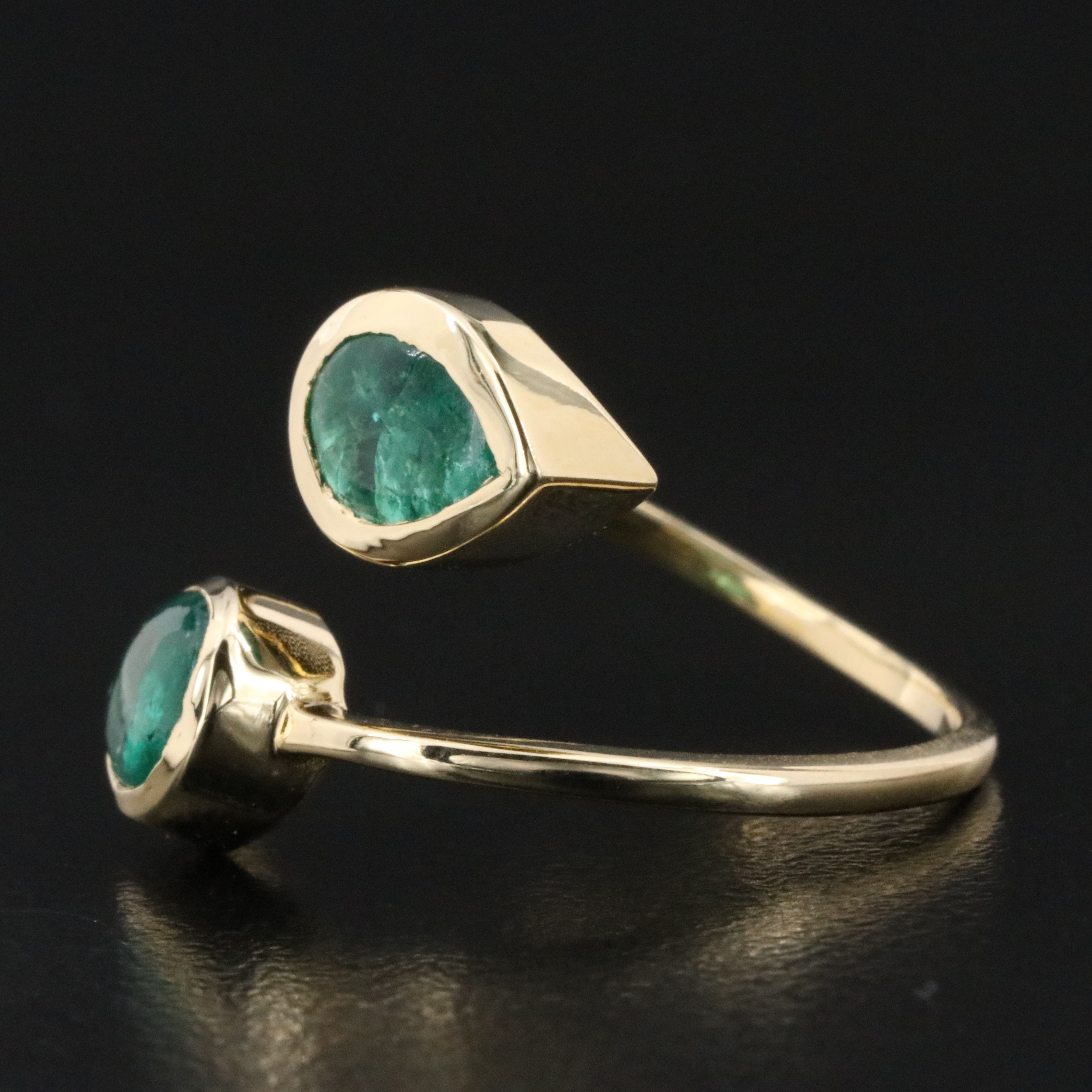 14K 2.13 CTW Emerald Toi et Moi Ring