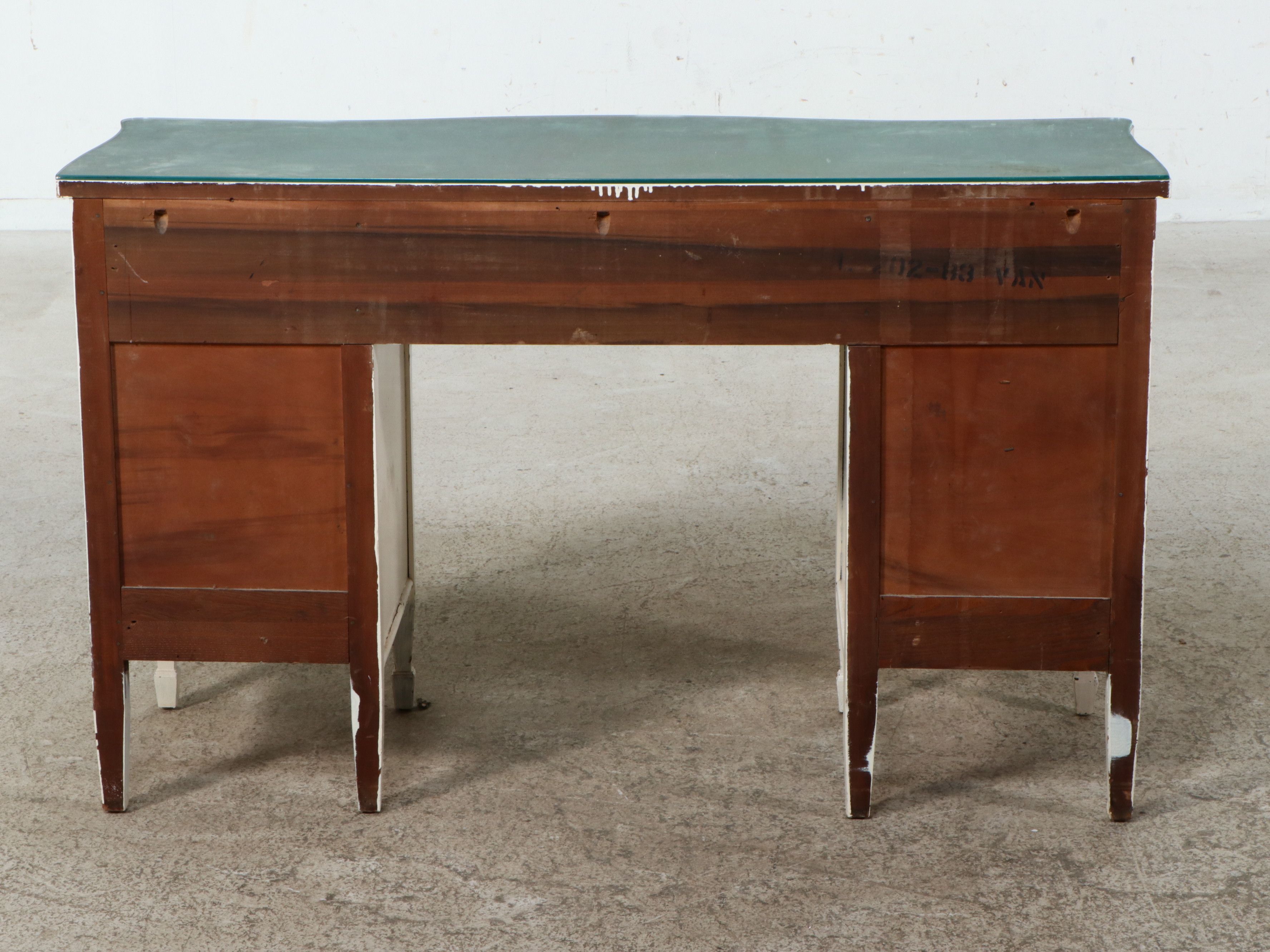 Painted Hepplewhite Style Painted Kneehole Desk, Mid-20th Century