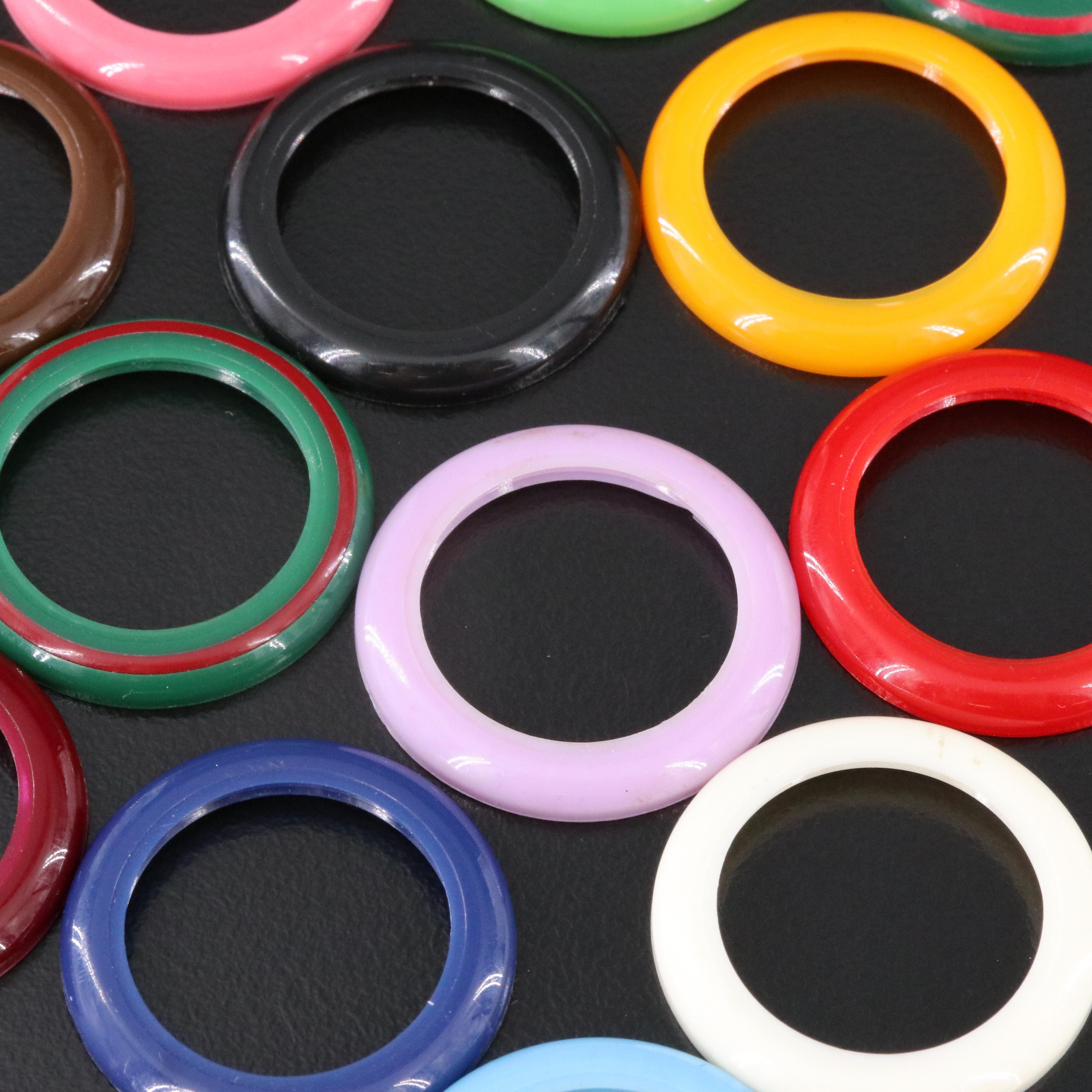 Gucci 1100L Gold Plated Swiss Quartz Watch with Interchangeable Bezels