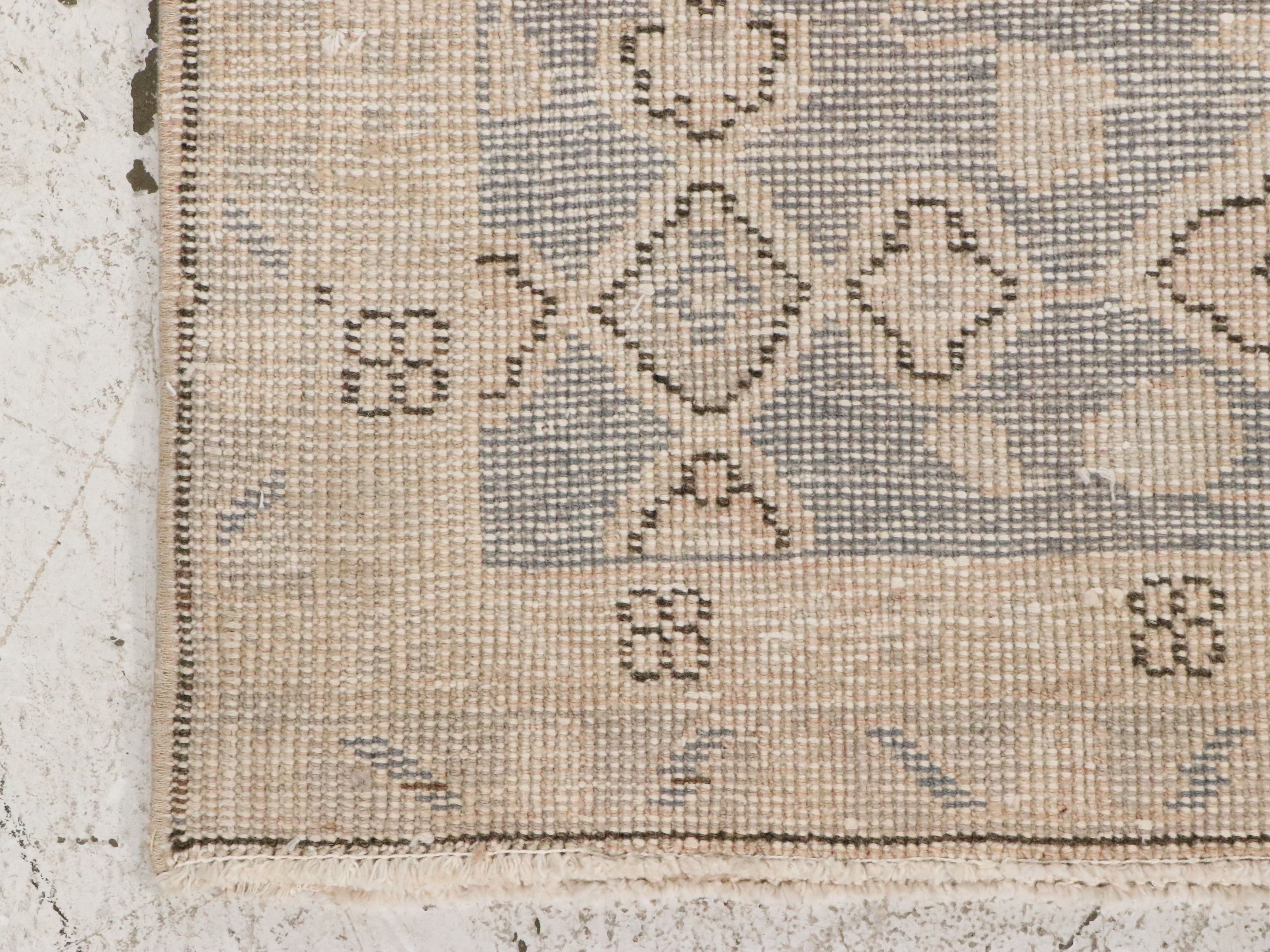 6'7 x 10'3 Hand-Knotted Turkish Style Area Rug