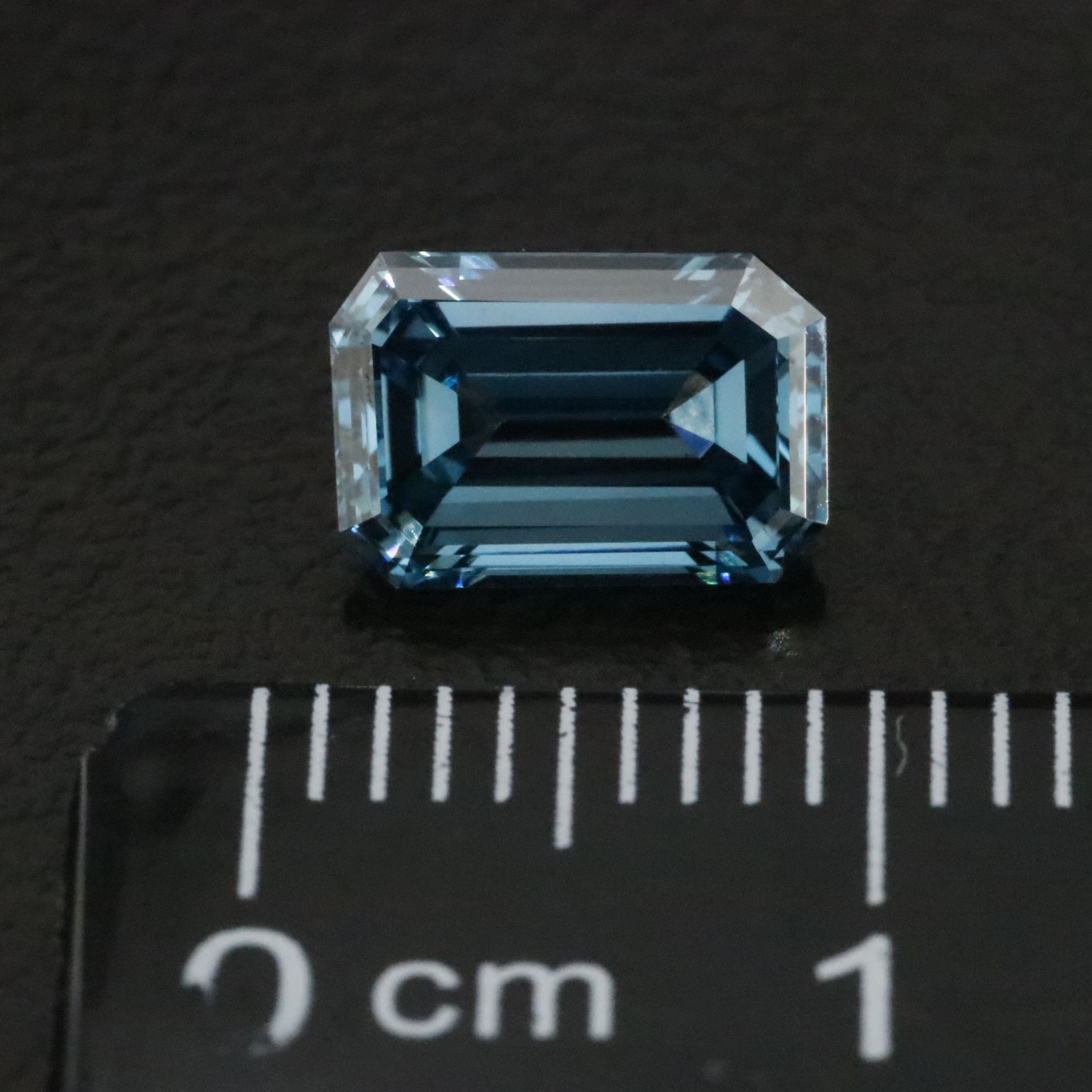 Loose 1.67 CT Lab Grown Fancy Blue Diamond