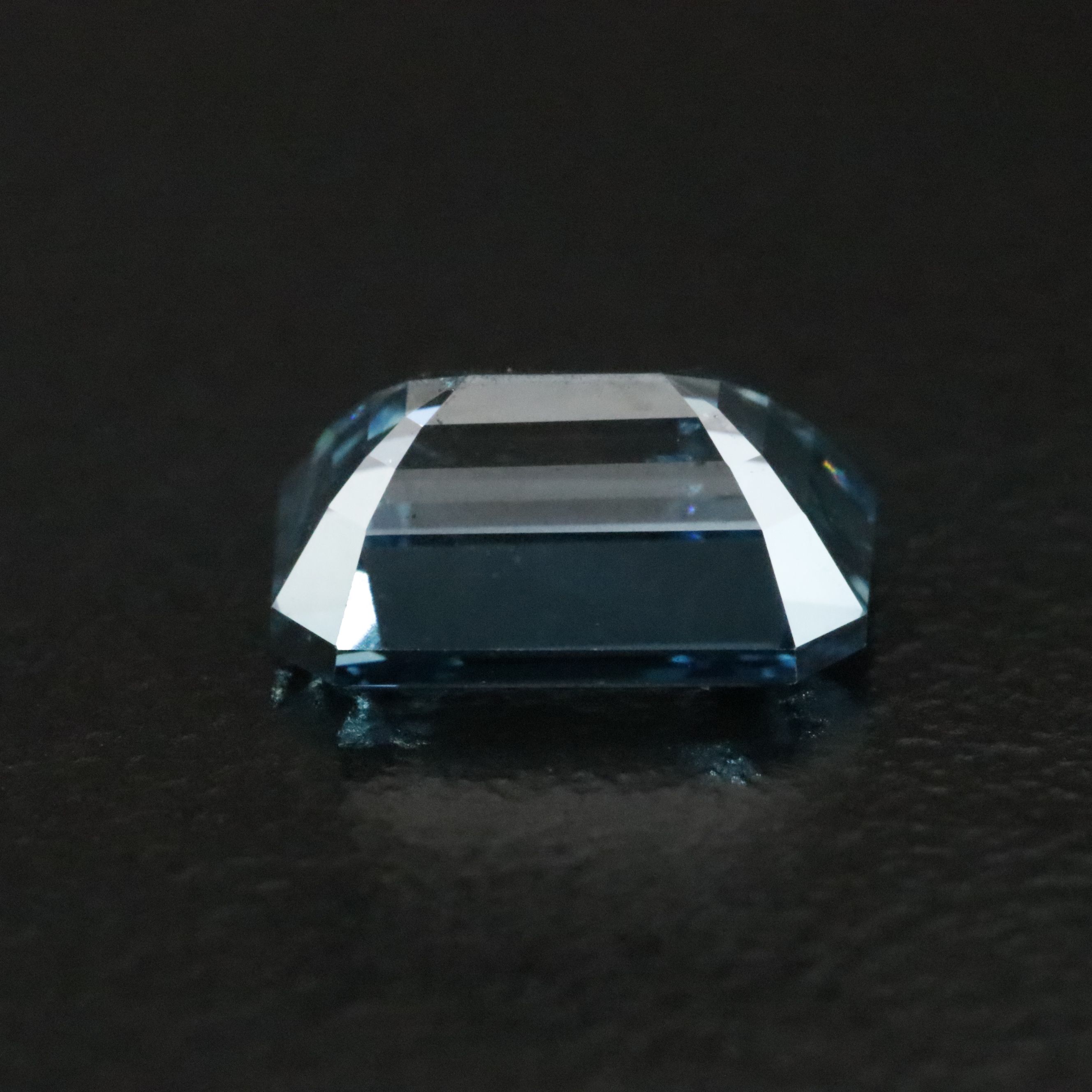Loose 1.67 CT Lab Grown Fancy Blue Diamond
