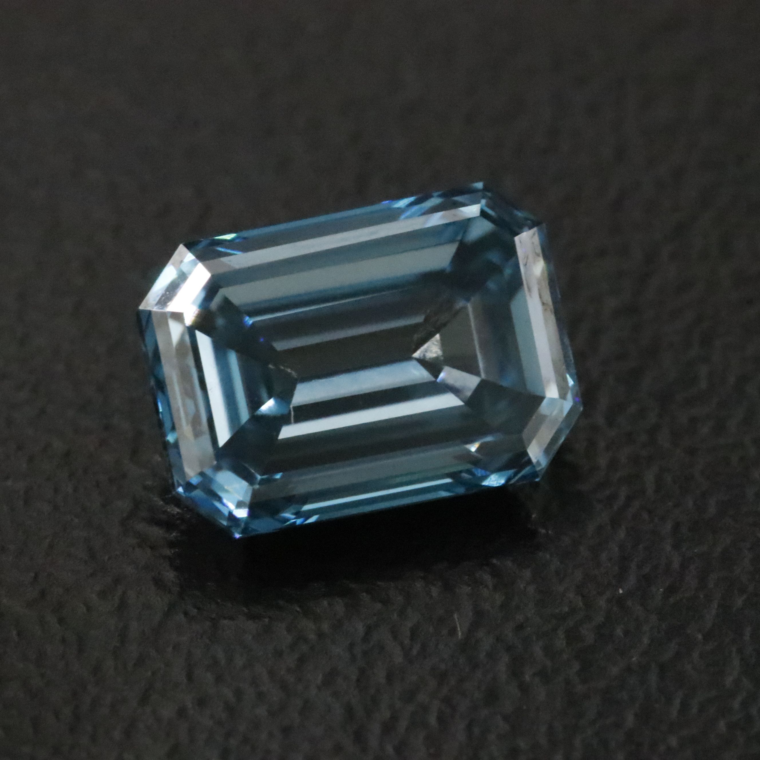 Loose 1.84 CT Lab Grown Fancy Blue Diamond