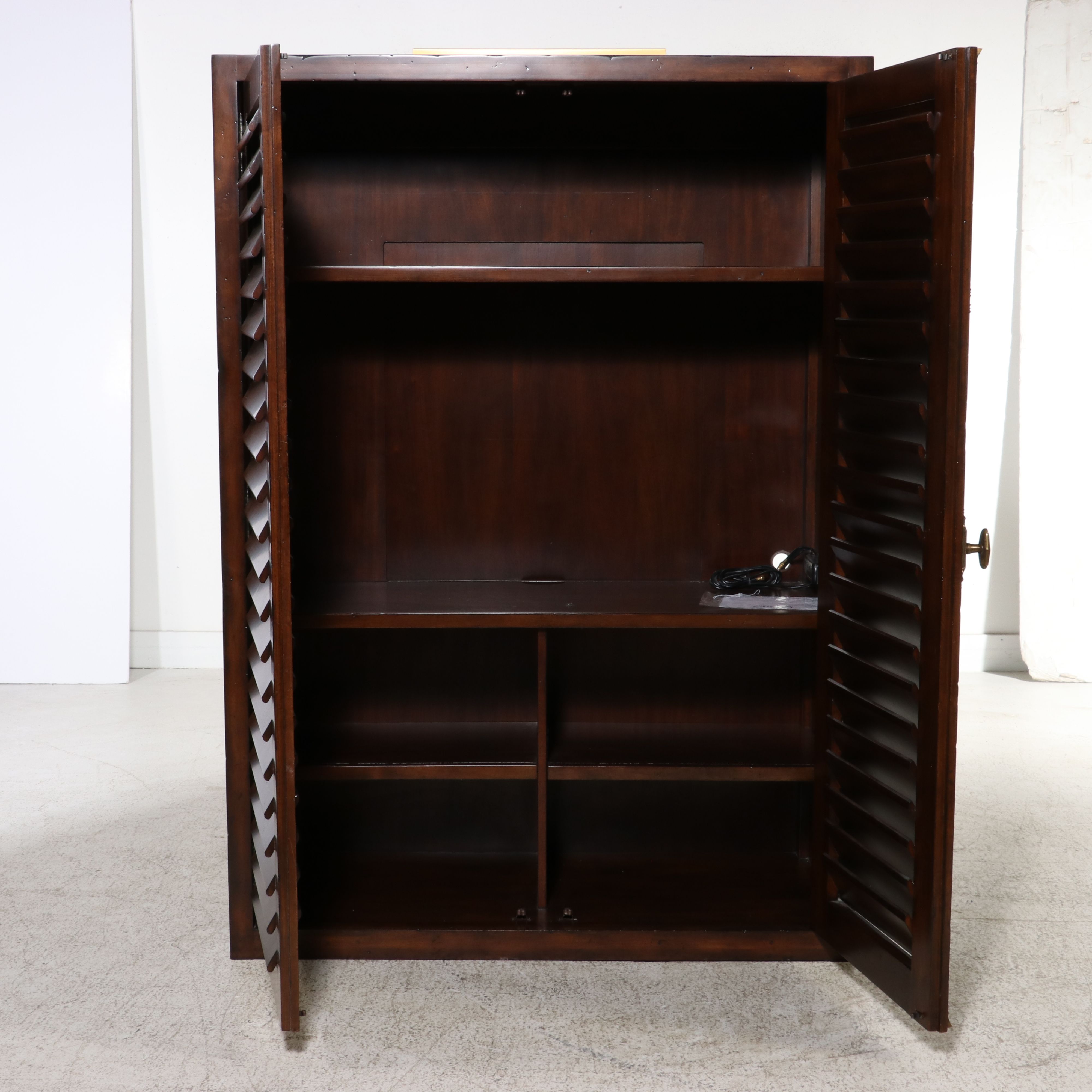 Lauren Ralph Lauren for Henredon Plantation Style Mahogany Media Armoire
