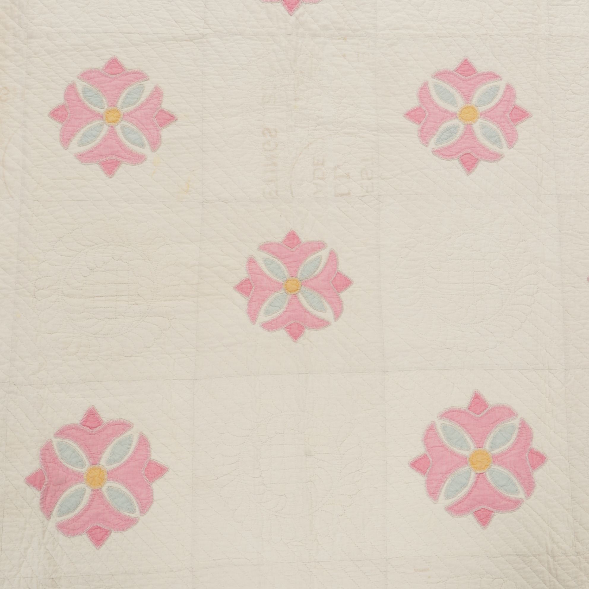 Hand-Pieced Floral Applique Quilt