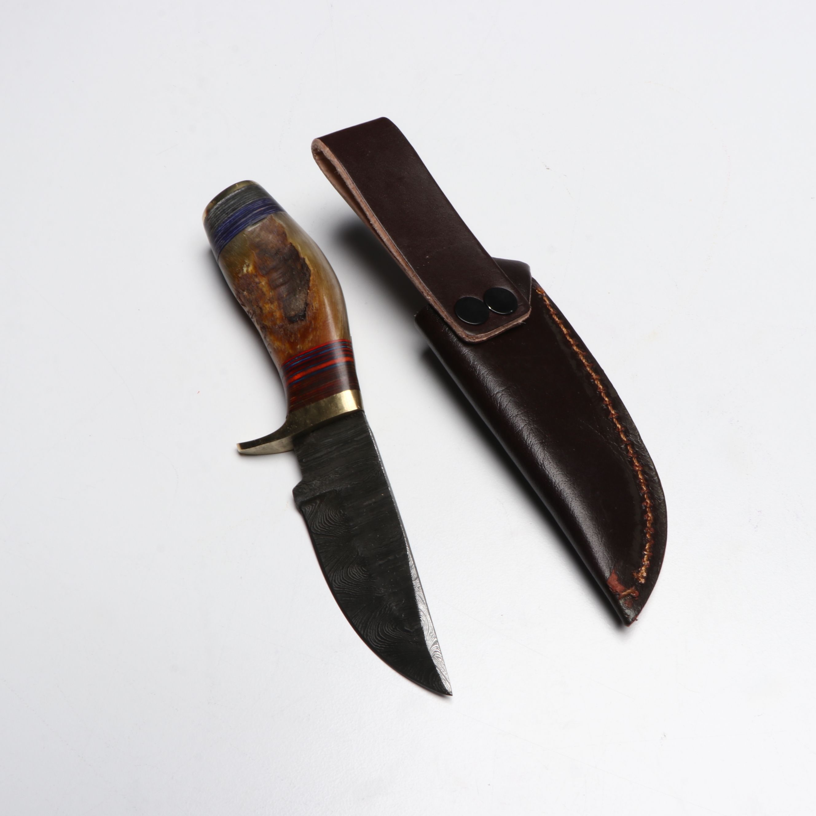 Damascus Steel Skinner and Hunting Knives in Leather Scabbards