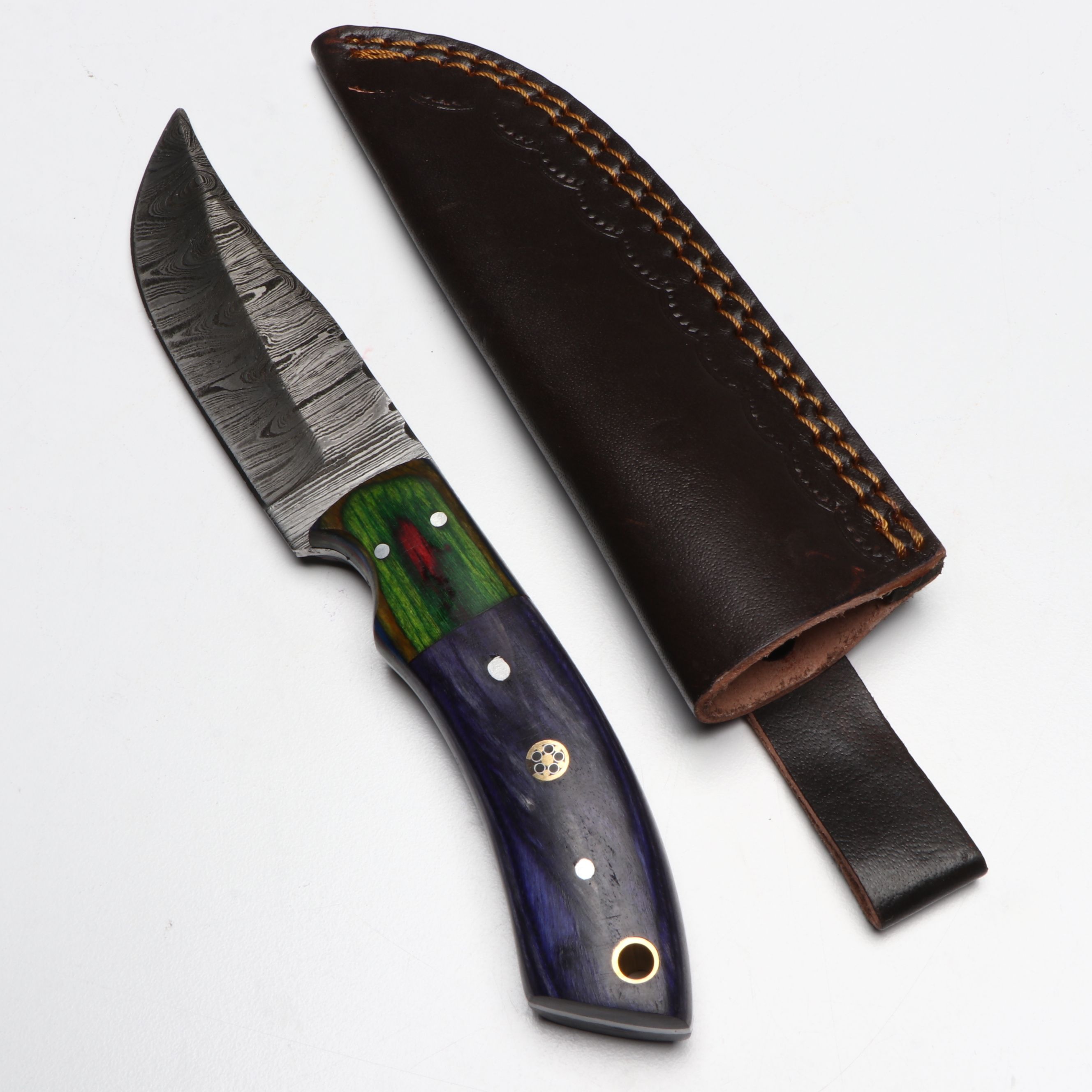 Damascus Steel Skinner and Hunting Knives in Leather Scabbards