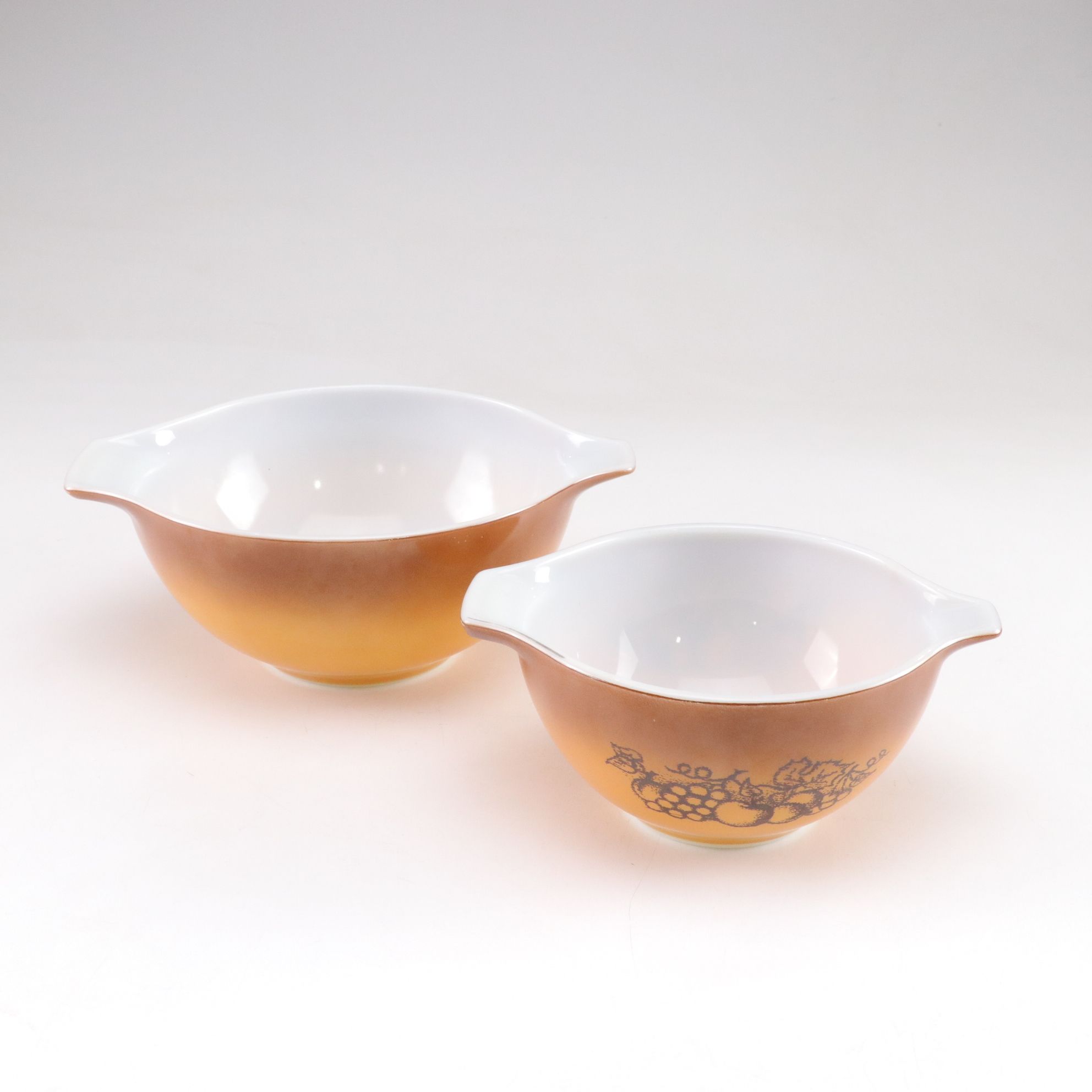 Pyrex "Old Orchard" Nesting Cinderella Bowls, Set of Four