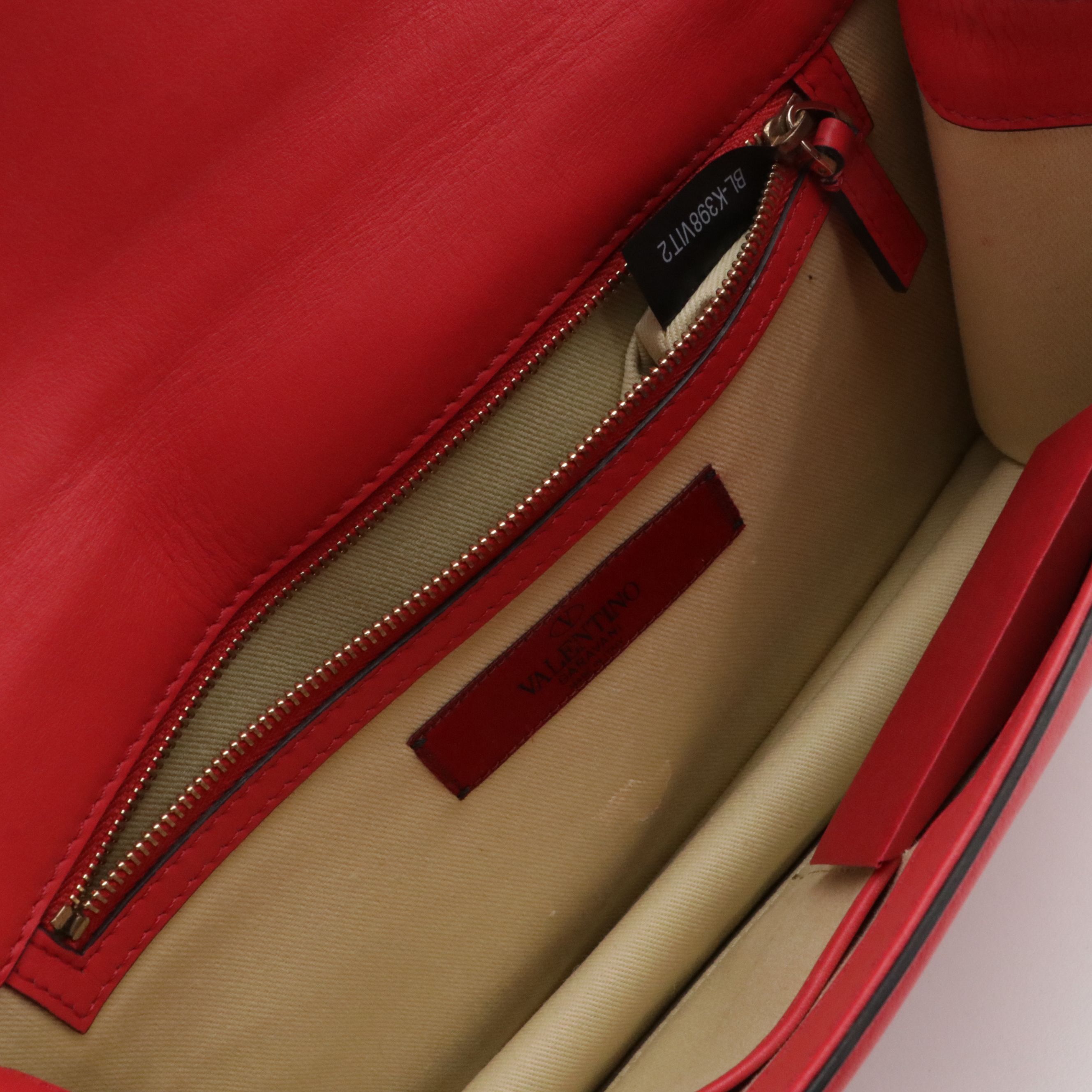 Valentino Garavani Medium Glam Lock Rockstud Flap Shoulder Bag in Calfskin