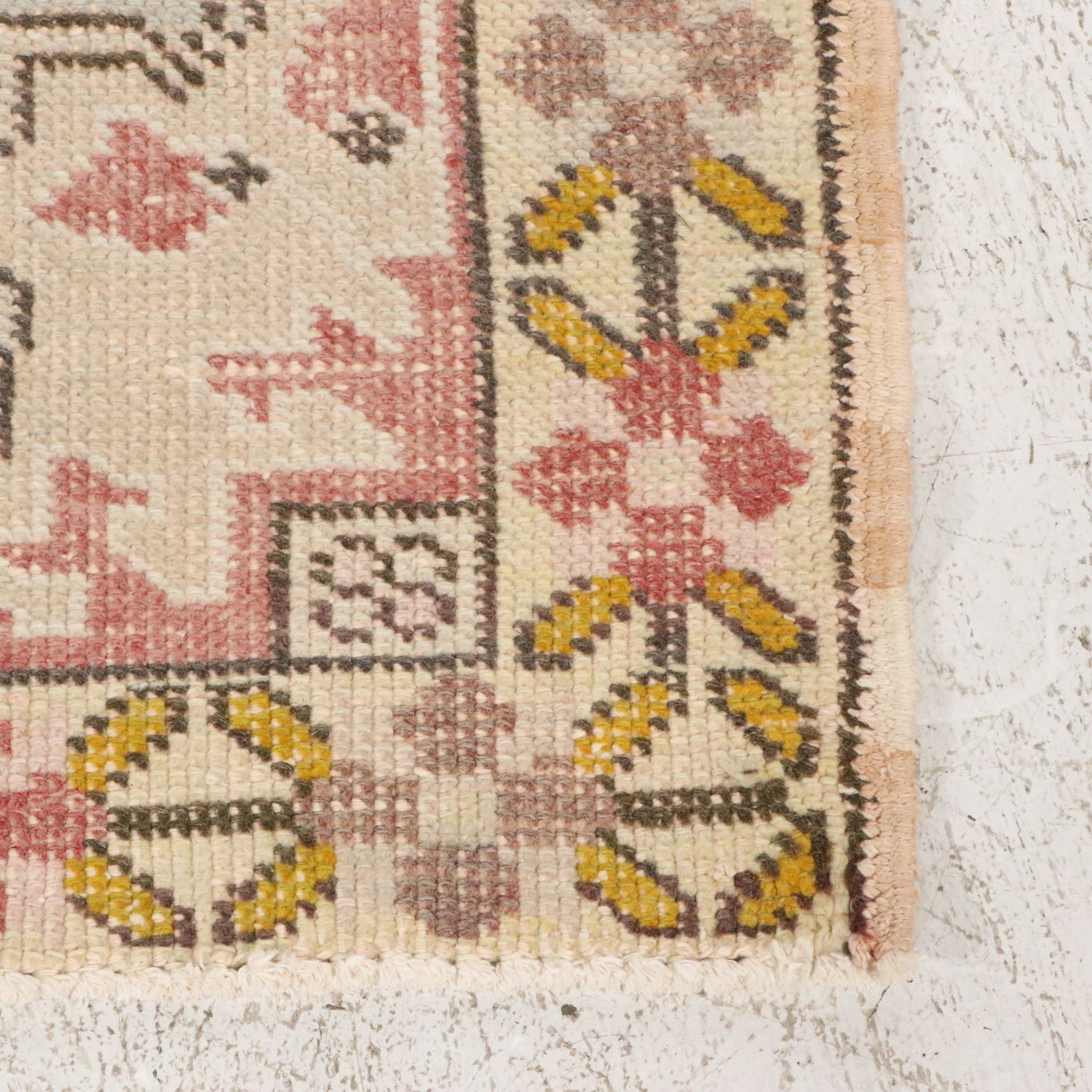 4'9 x 7'3 Hand-Knotted Turkish Anatolian Area Rug