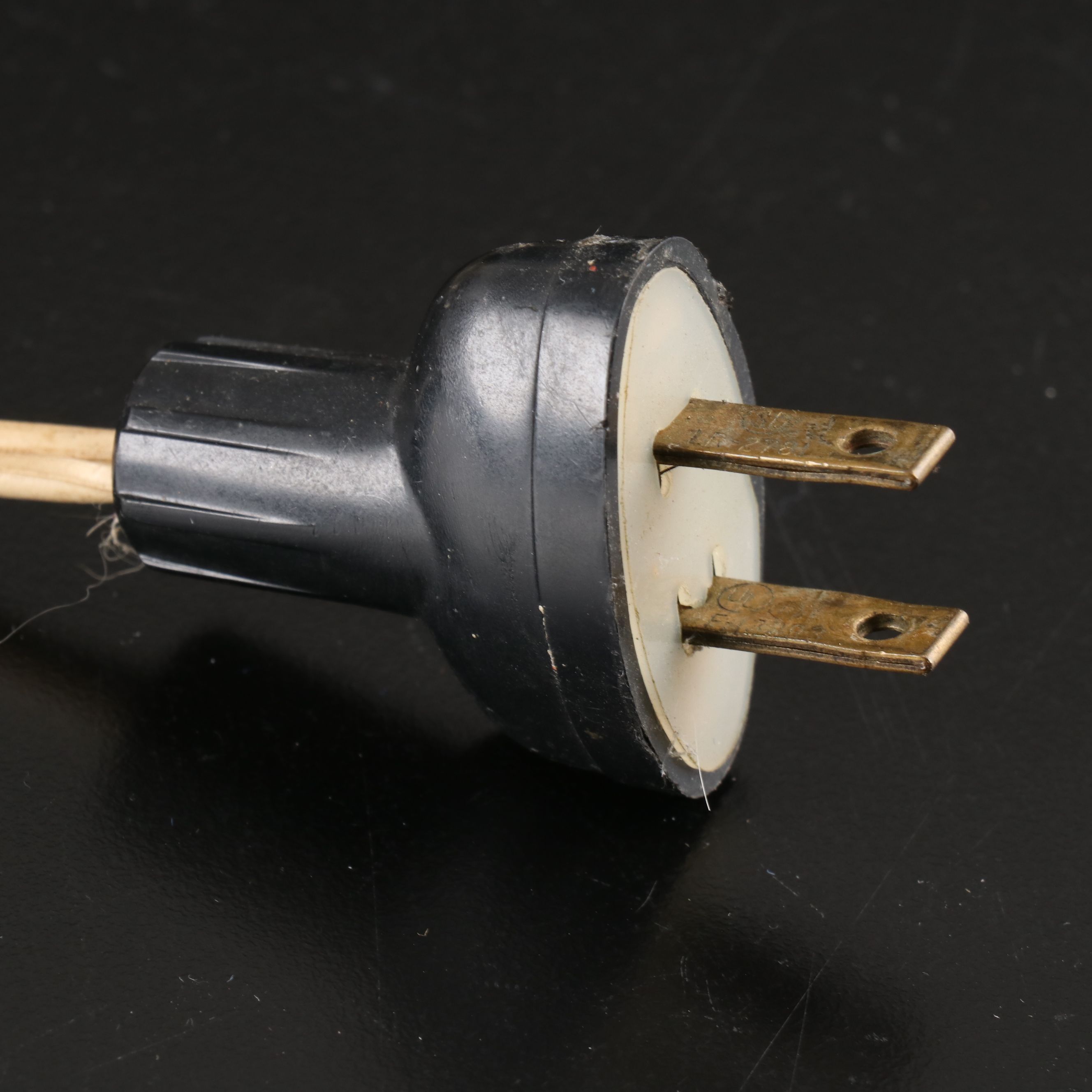 Giltmetal and Glass Grapevine Etched Mantle Luster Lamps with Hurricanes