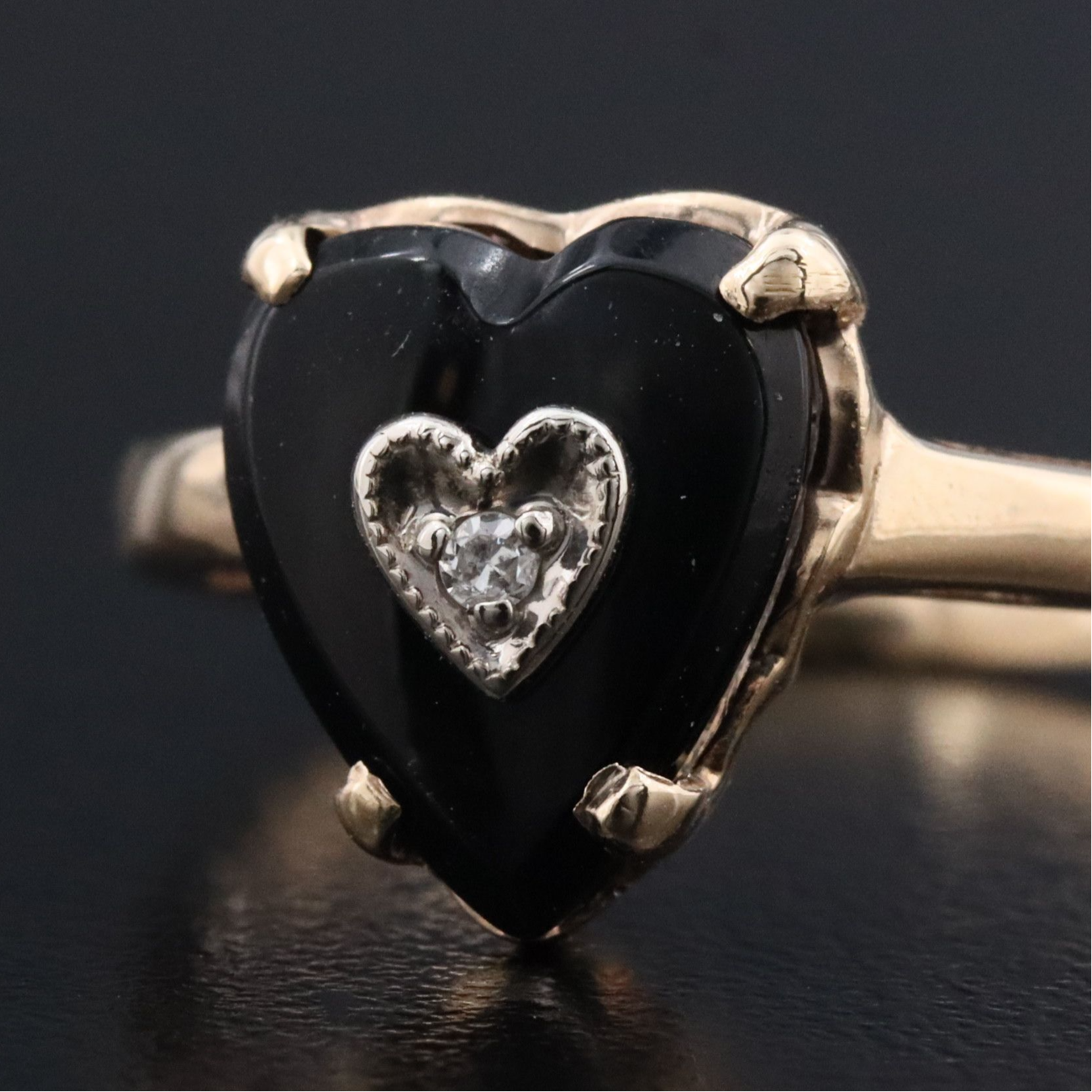 10K Black Onyx and Diamond Heart Ring