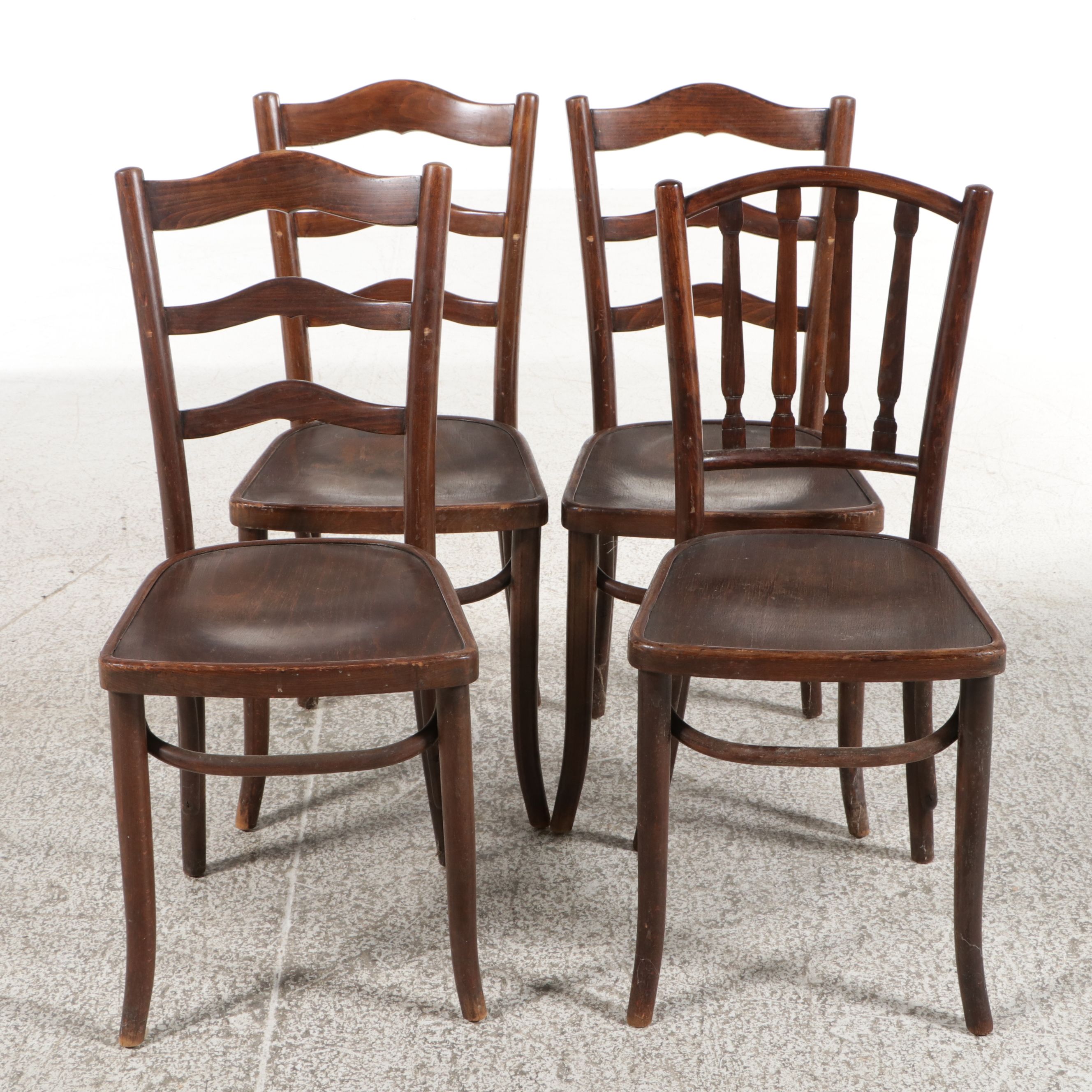 Set of Four Thonet Style Bentwood Side Chairs, Early 20th Century