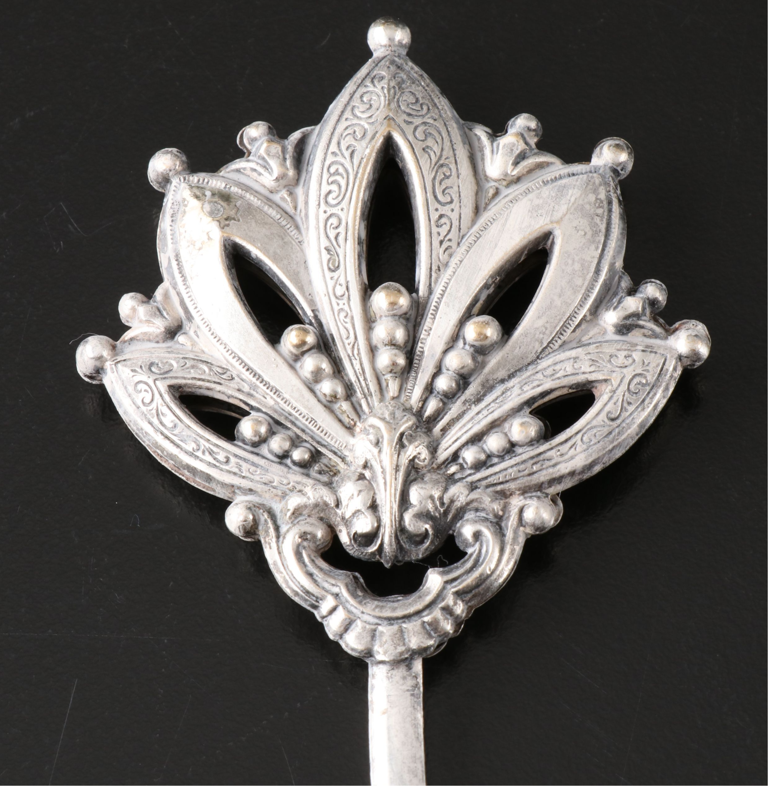 Djer-Kiss Fairy Embossed Sterling Silver Compact and Other Victorian Accessories