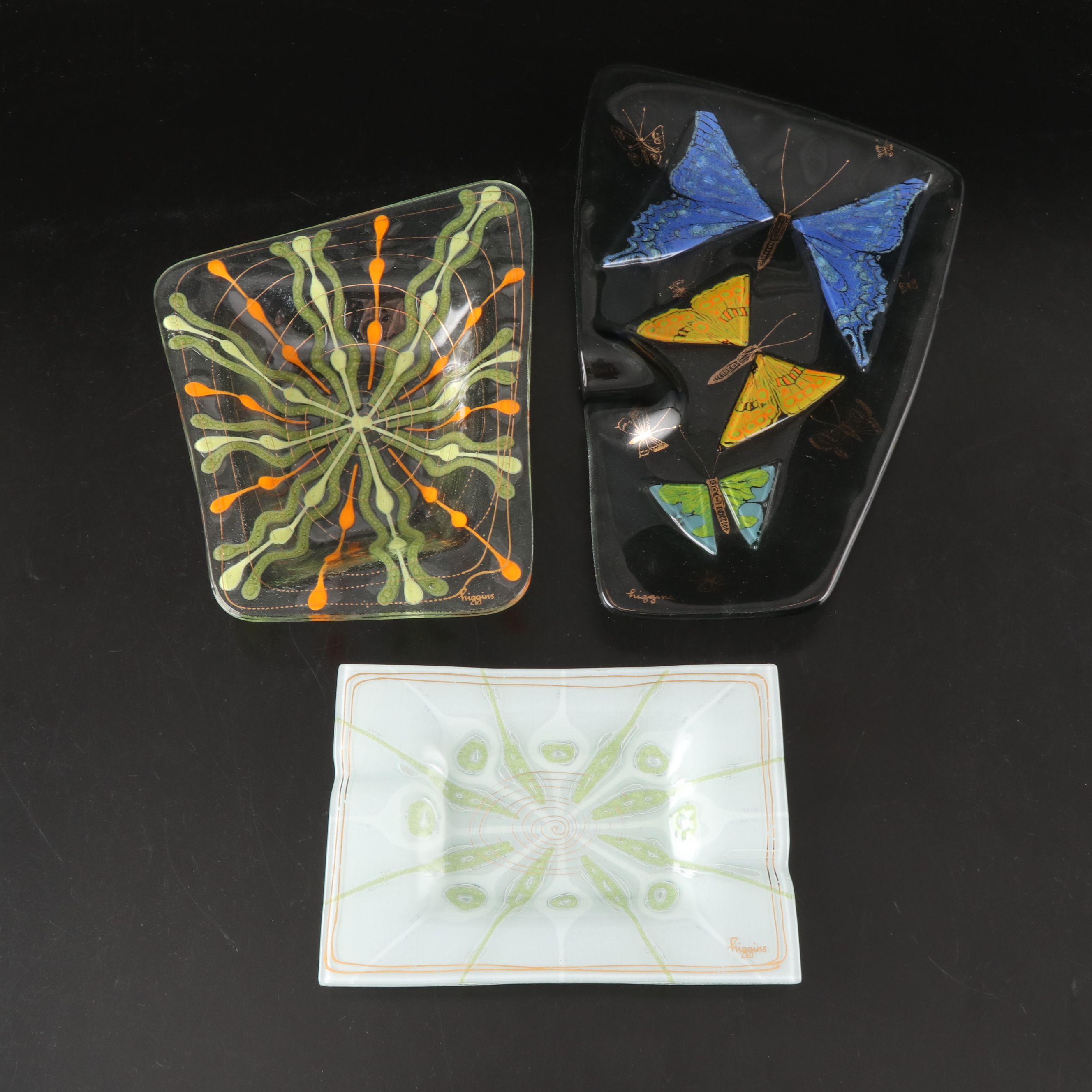 Higgins Fused Art Glass Ashtrays and Decorative Bowl, Late 20th Century