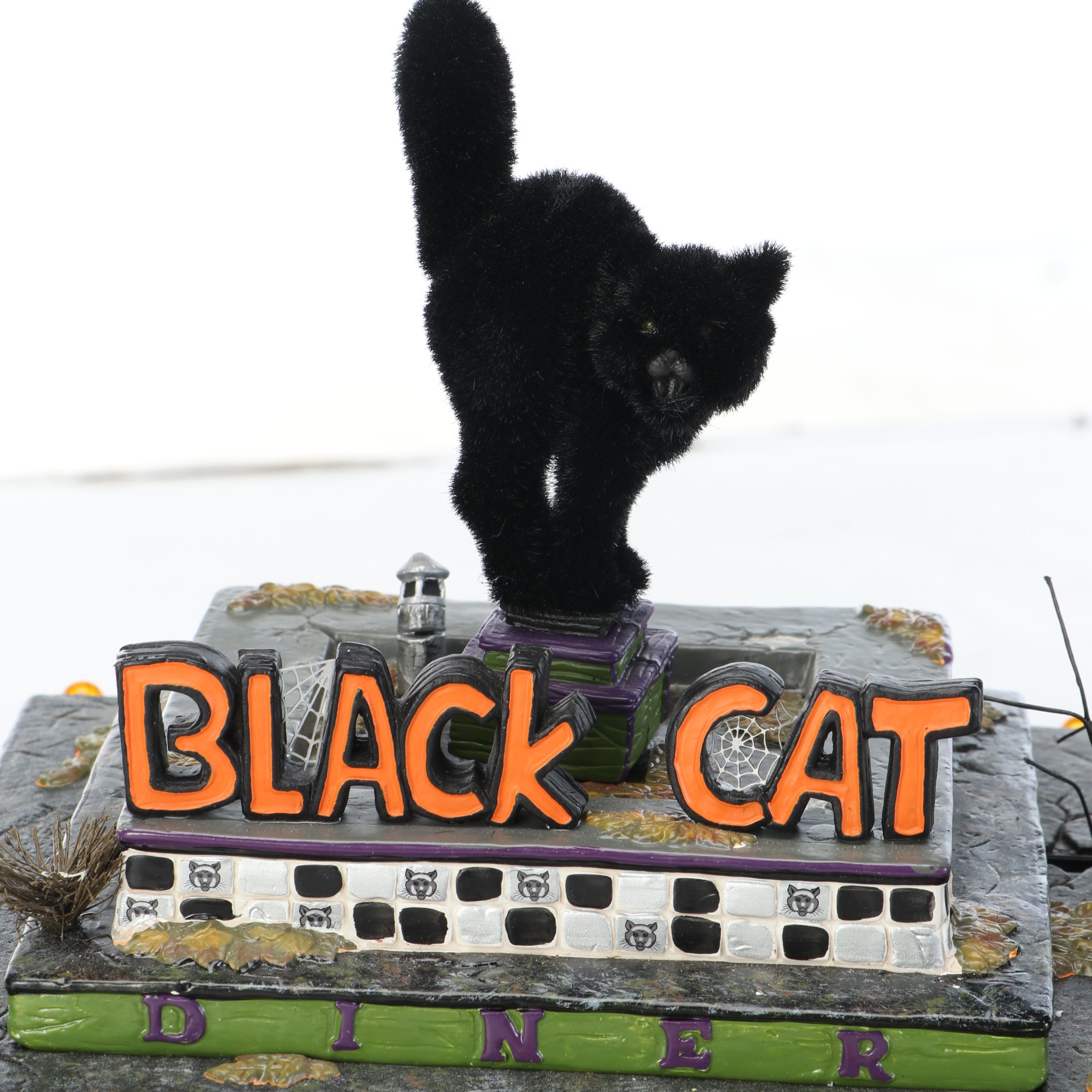 Dept. 56 Collector's Edition "Dead Creek Mill" with More Halloween Sets