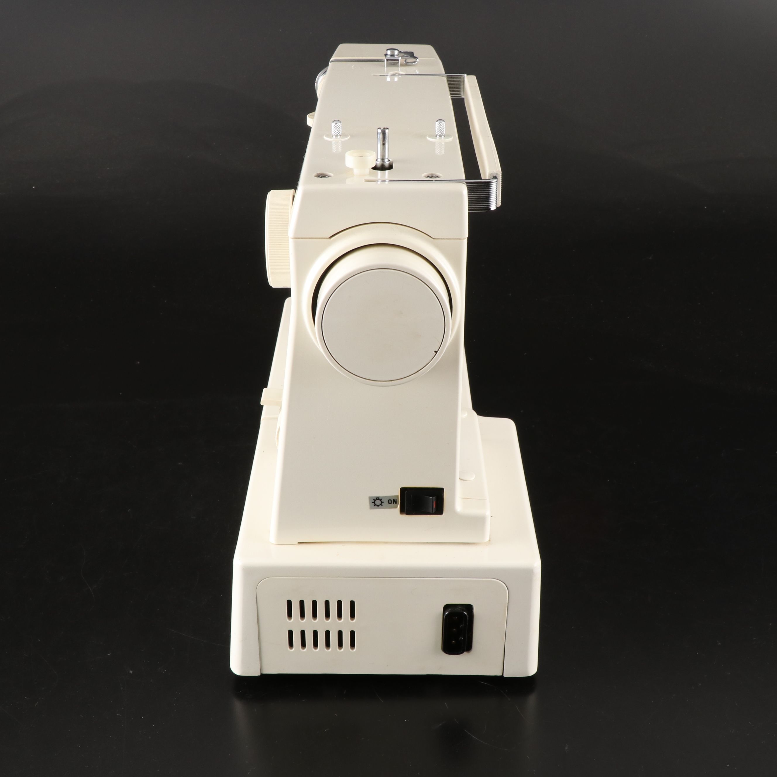 Elna Elnita 225 Electric Sewing Machine with Carrying Case, 1990s