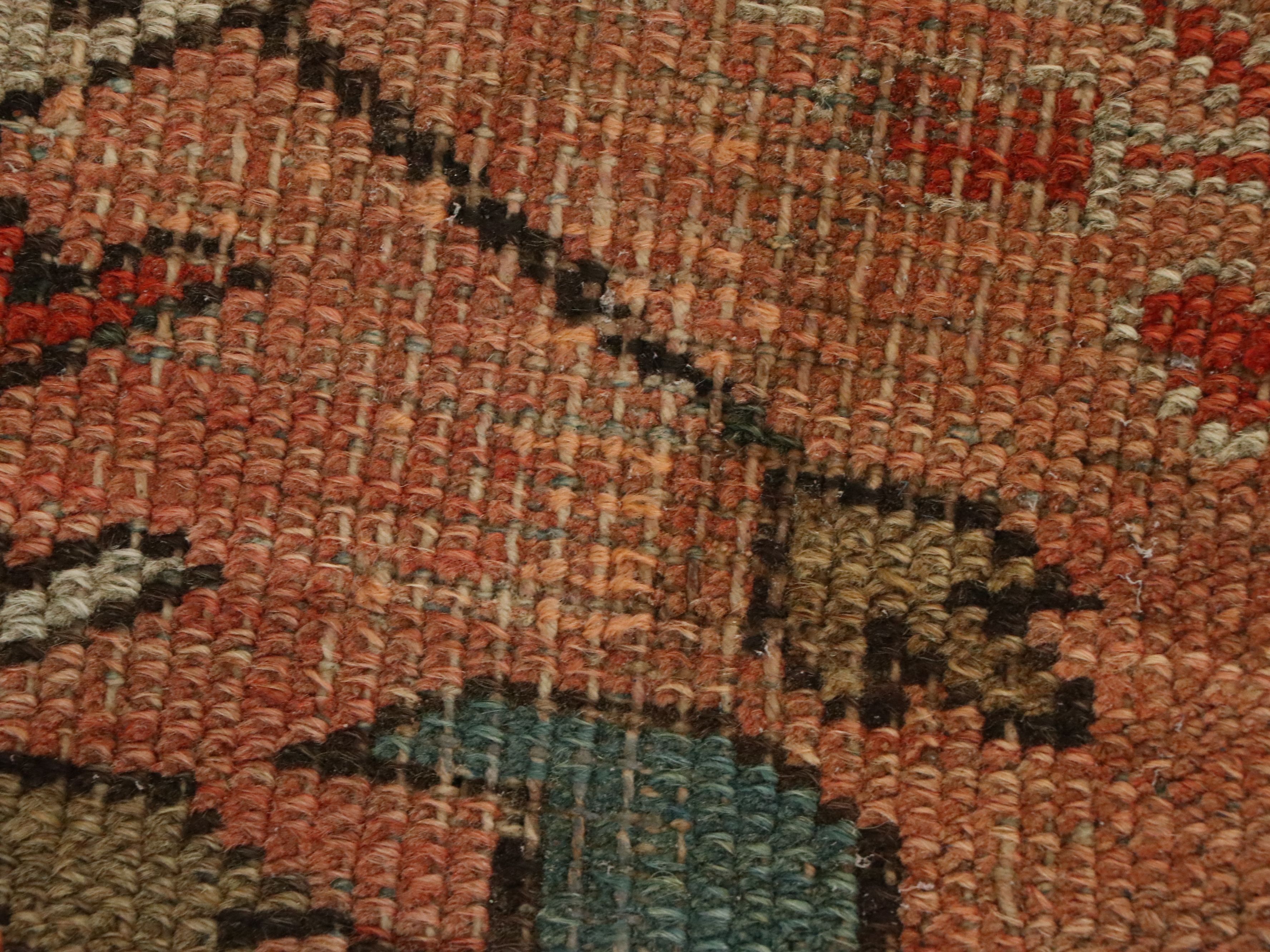 Antique 9' x 11'8 Hand-Knotted Heriz Rug