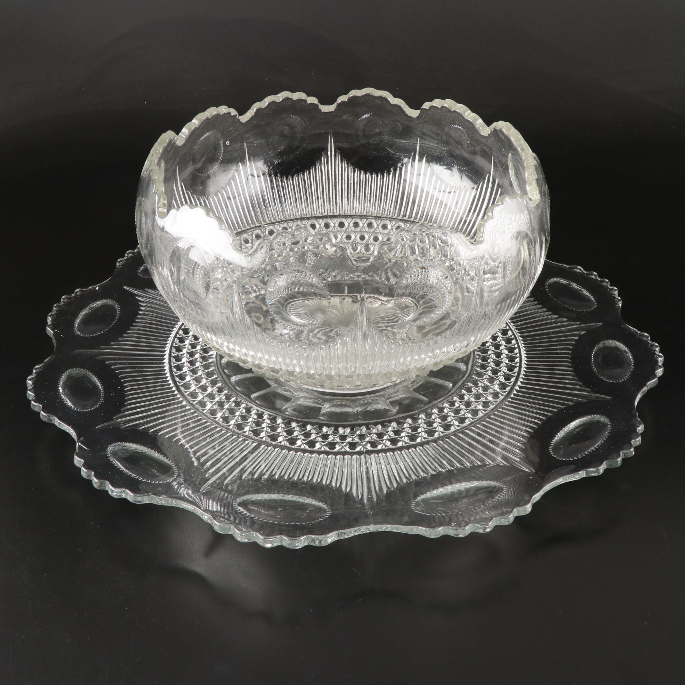 Tiffin-Franciscan "Bullseye" Punch Bowl and Round Torte Tray