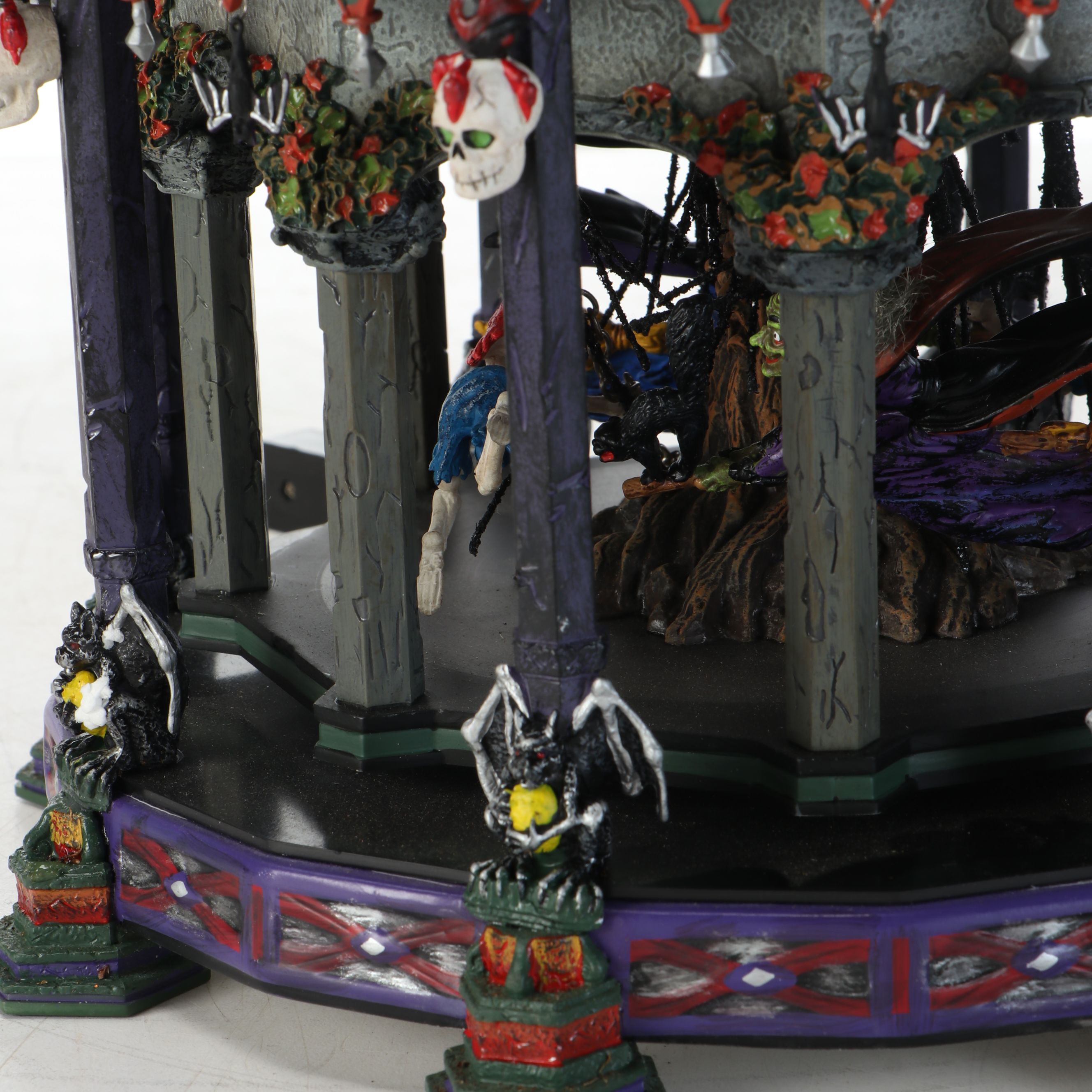 Department 56 "Scaredy Cat Ferris Wheel" and More Halloween Village Décor