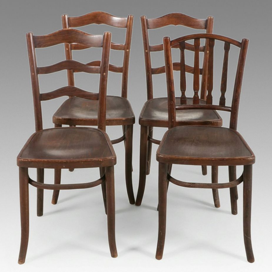 Set of Four Thonet Style Bentwood Side Chairs, Early 20th Century