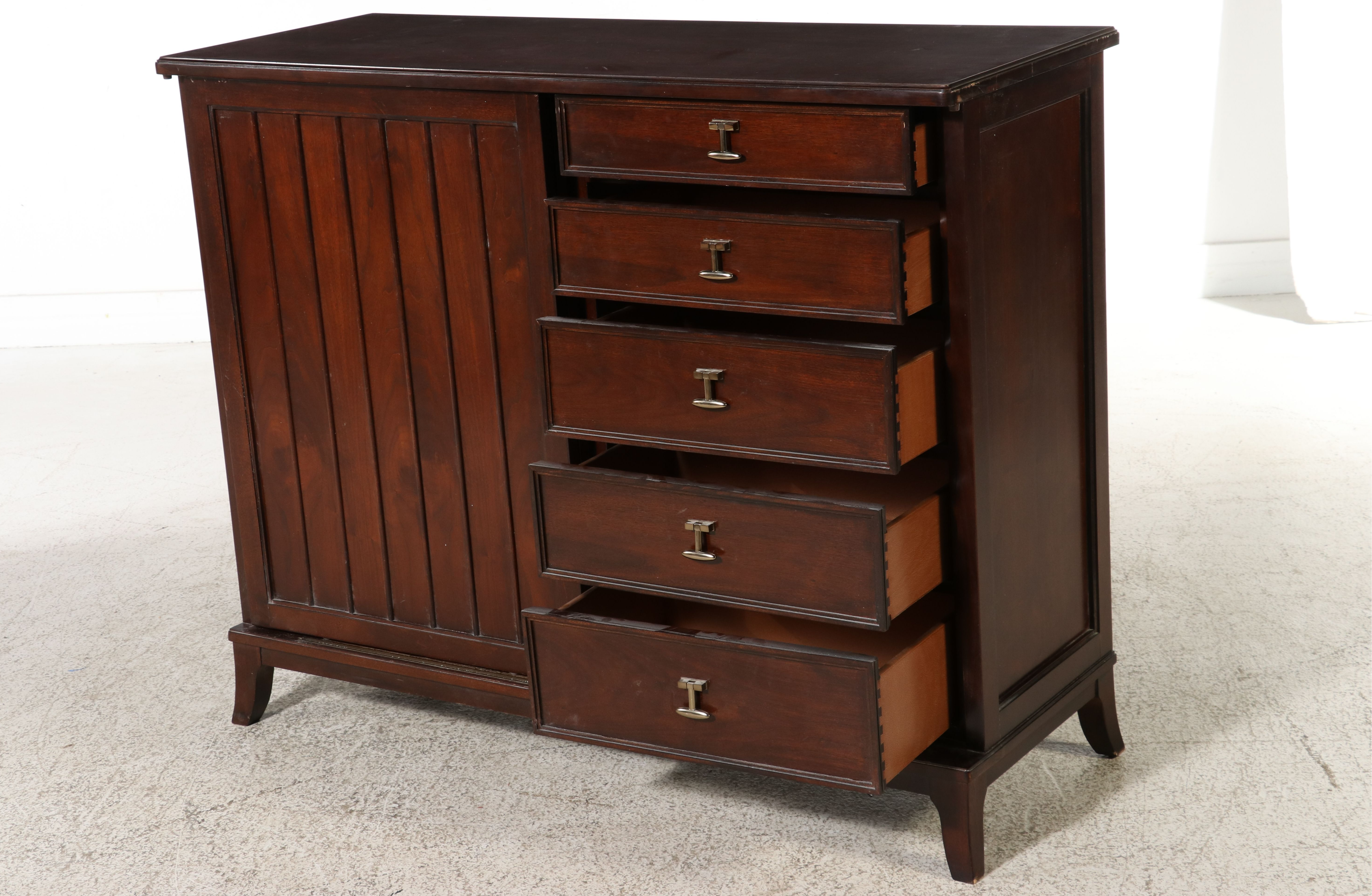 Universal Furniture Better Homes and Gardens Collection Sliding Door Chest