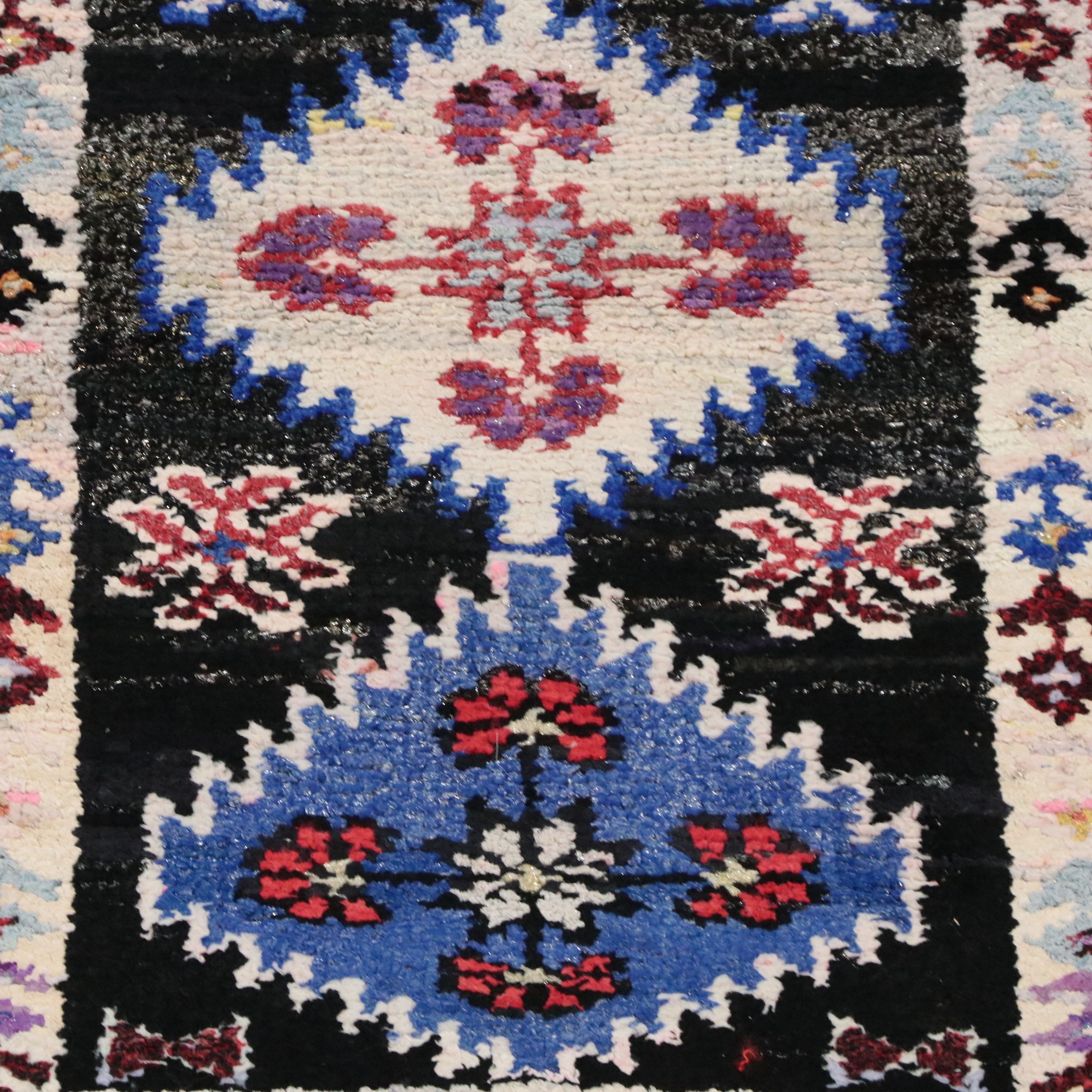2'10 x 9'3 Hand-Knotted Turkish Anatolian Style Long Rug