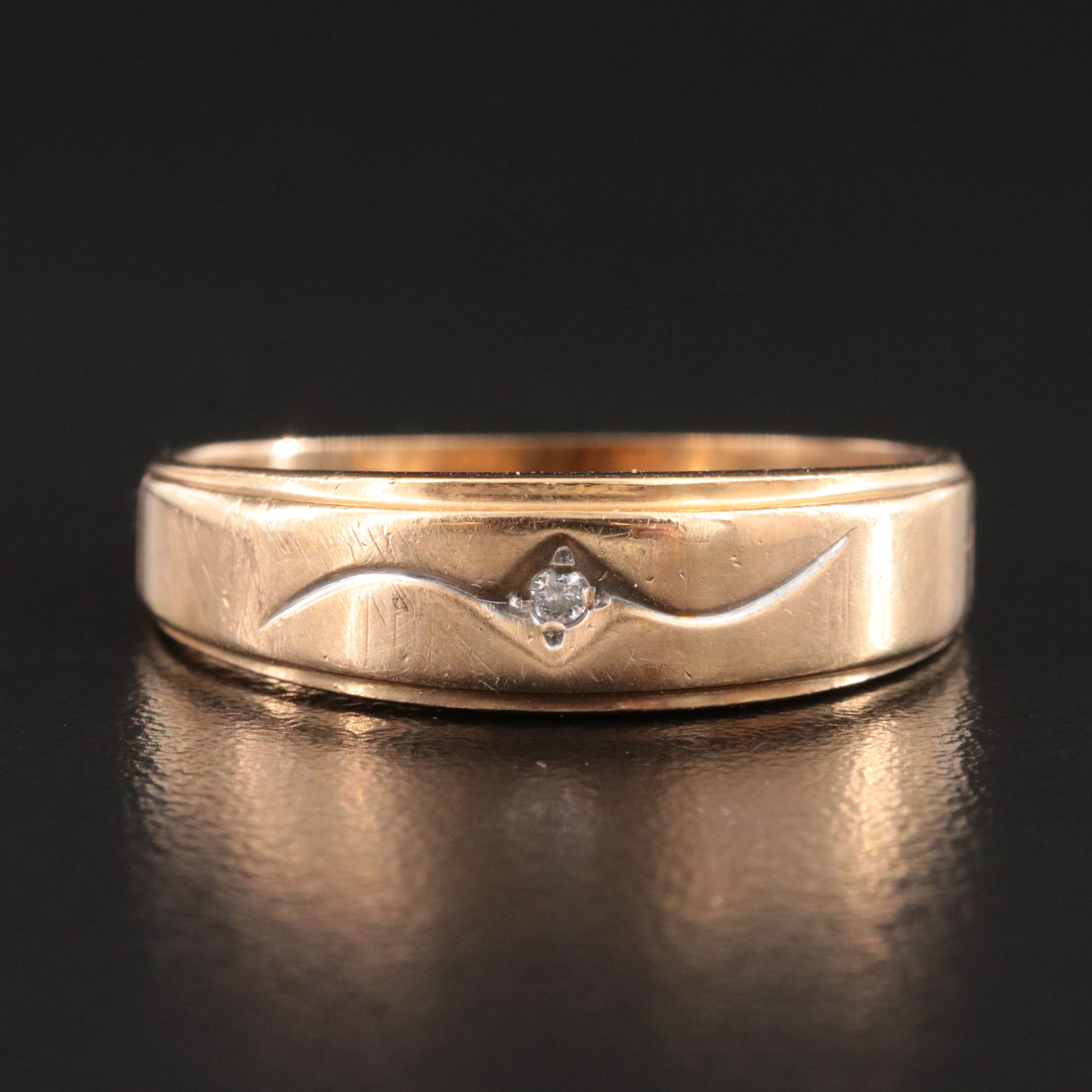 10K 0.01 CT Diamond Ring