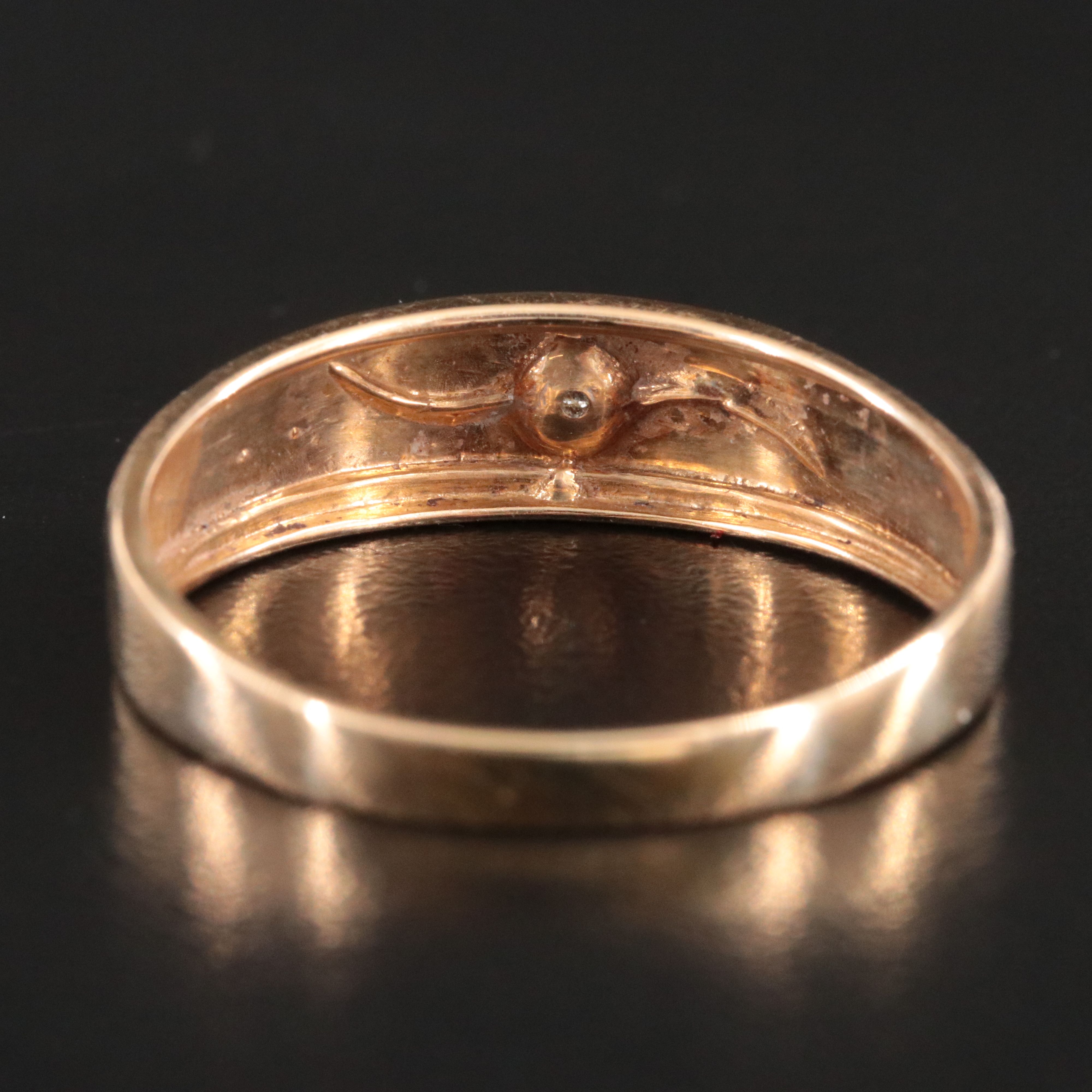 10K 0.01 CT Diamond Ring