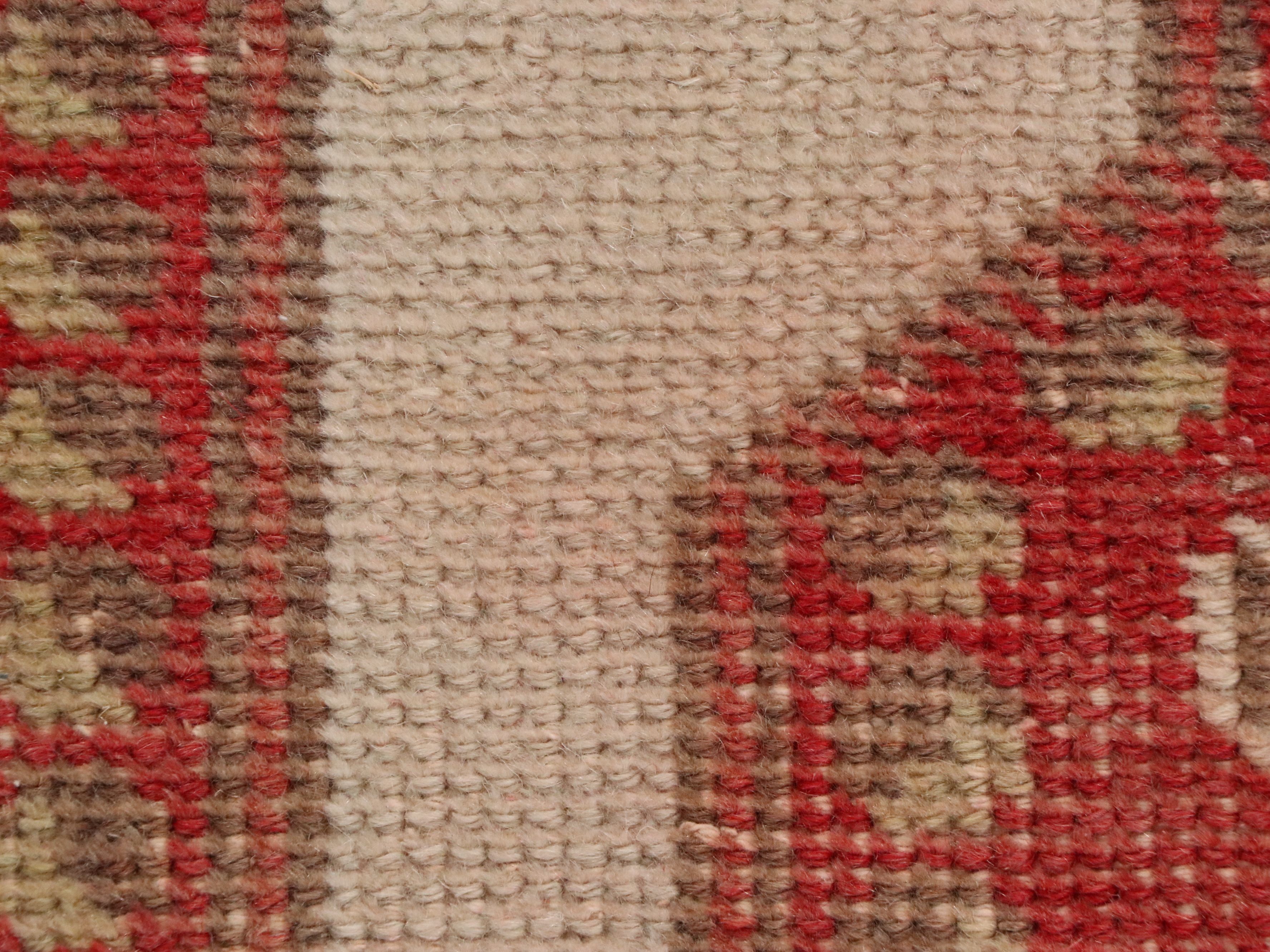 4'7 x 7'7 Hand-Knotted Turkish Anatolian Medallion Area Rug