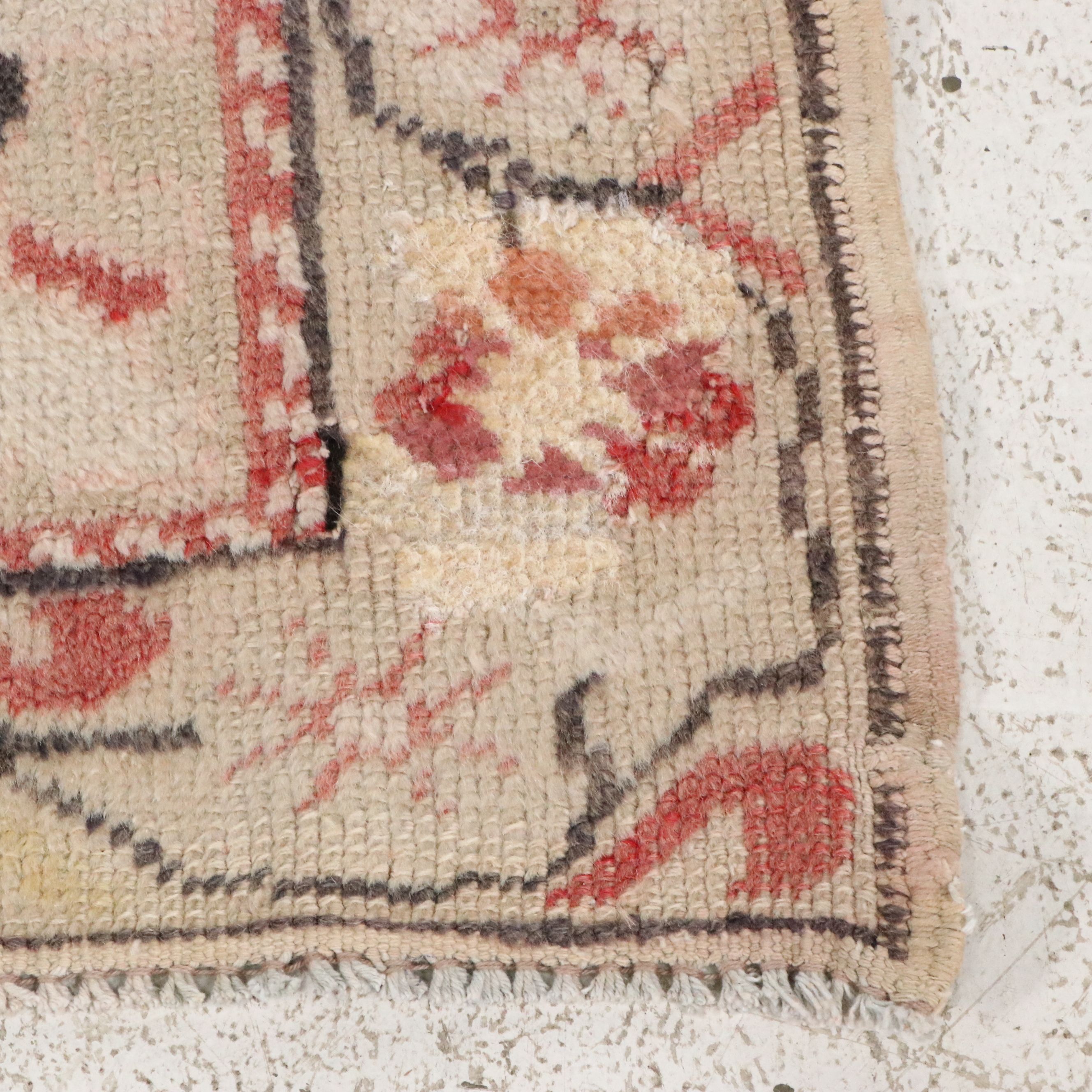 4'5 x 7'11 Hand-Knotted Turkish Anatolian Medallion Rug