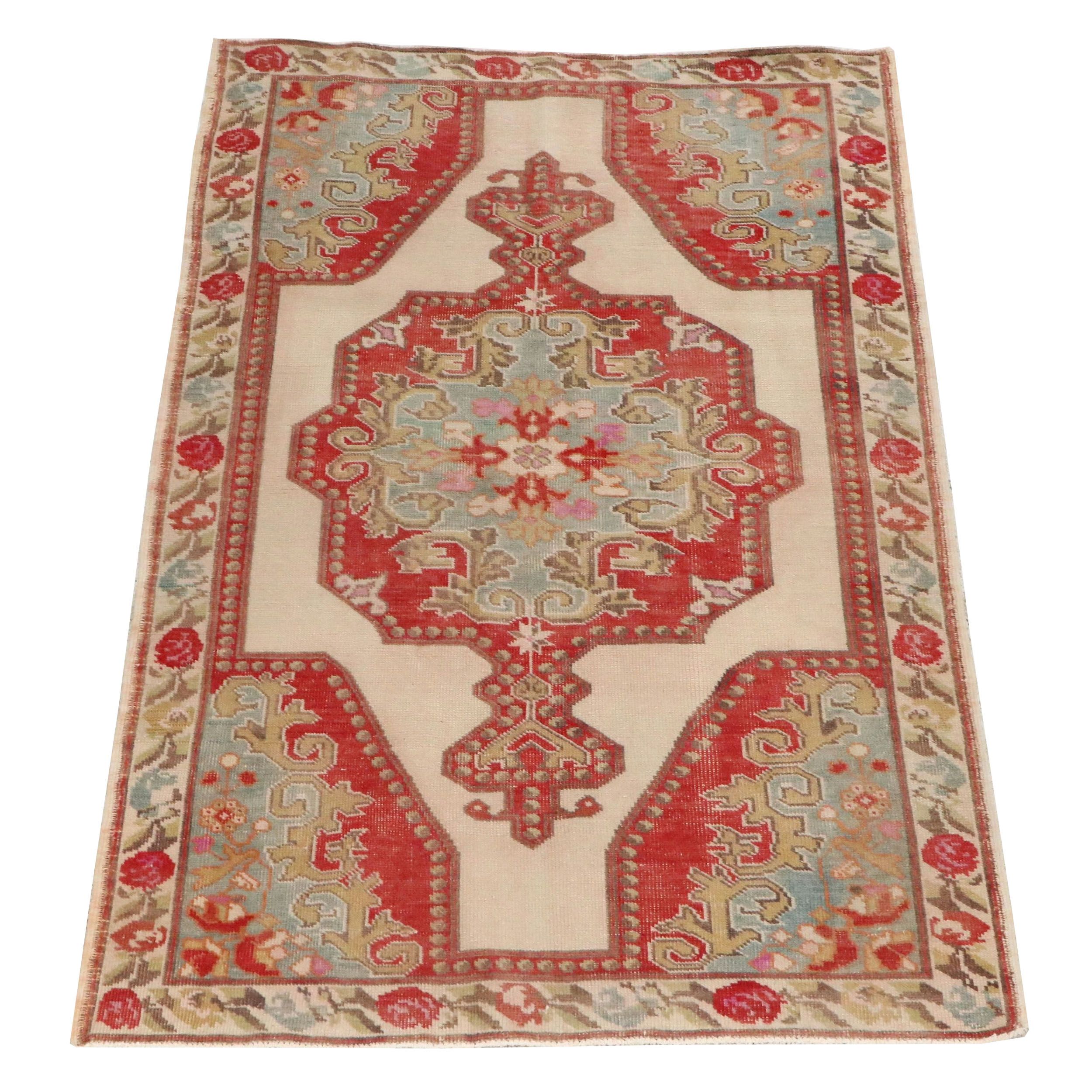 4'7 x 7'7 Hand-Knotted Turkish Anatolian Medallion Area Rug