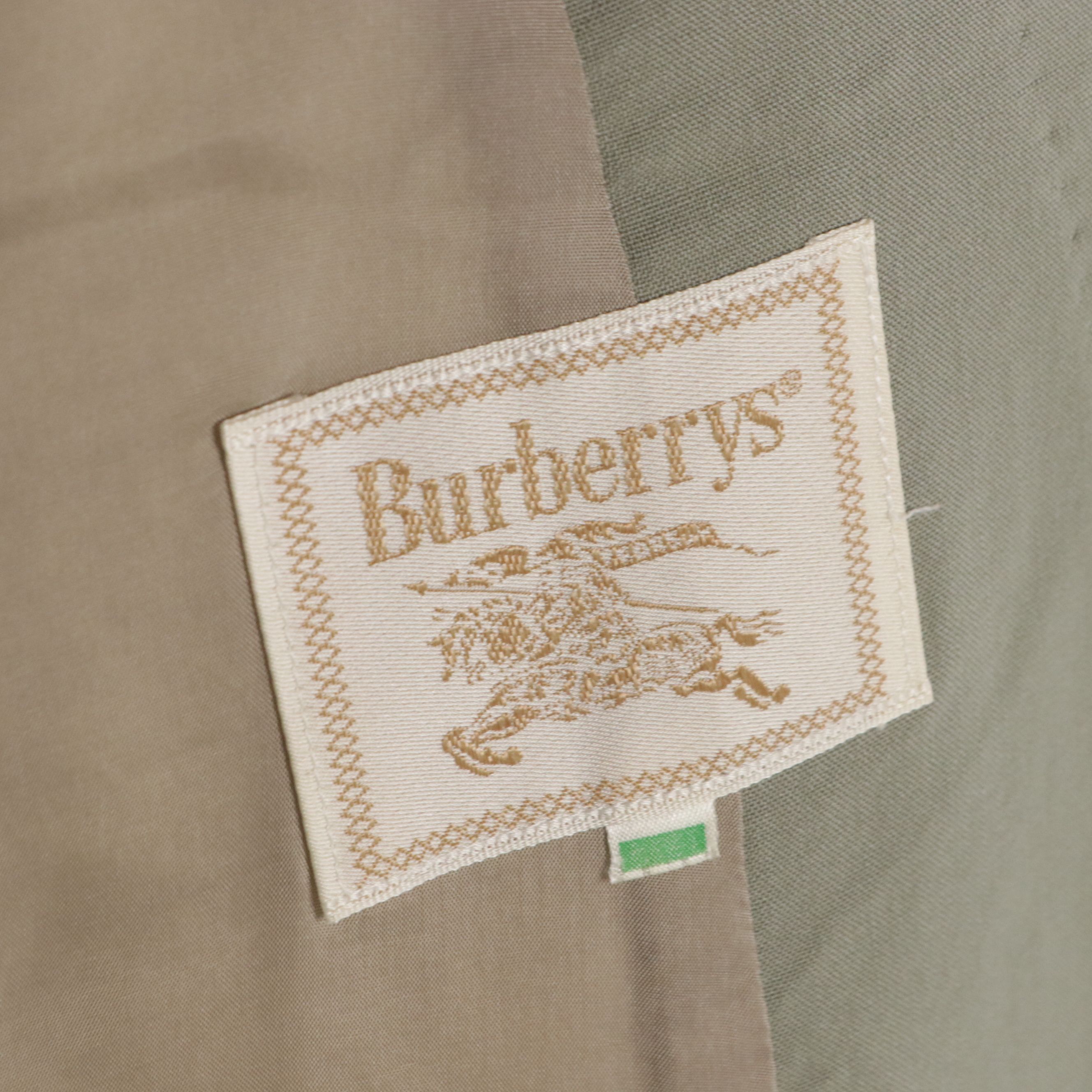 Burberrys Double-Breasted Logo Blazer in Light Grey Suiting Wool