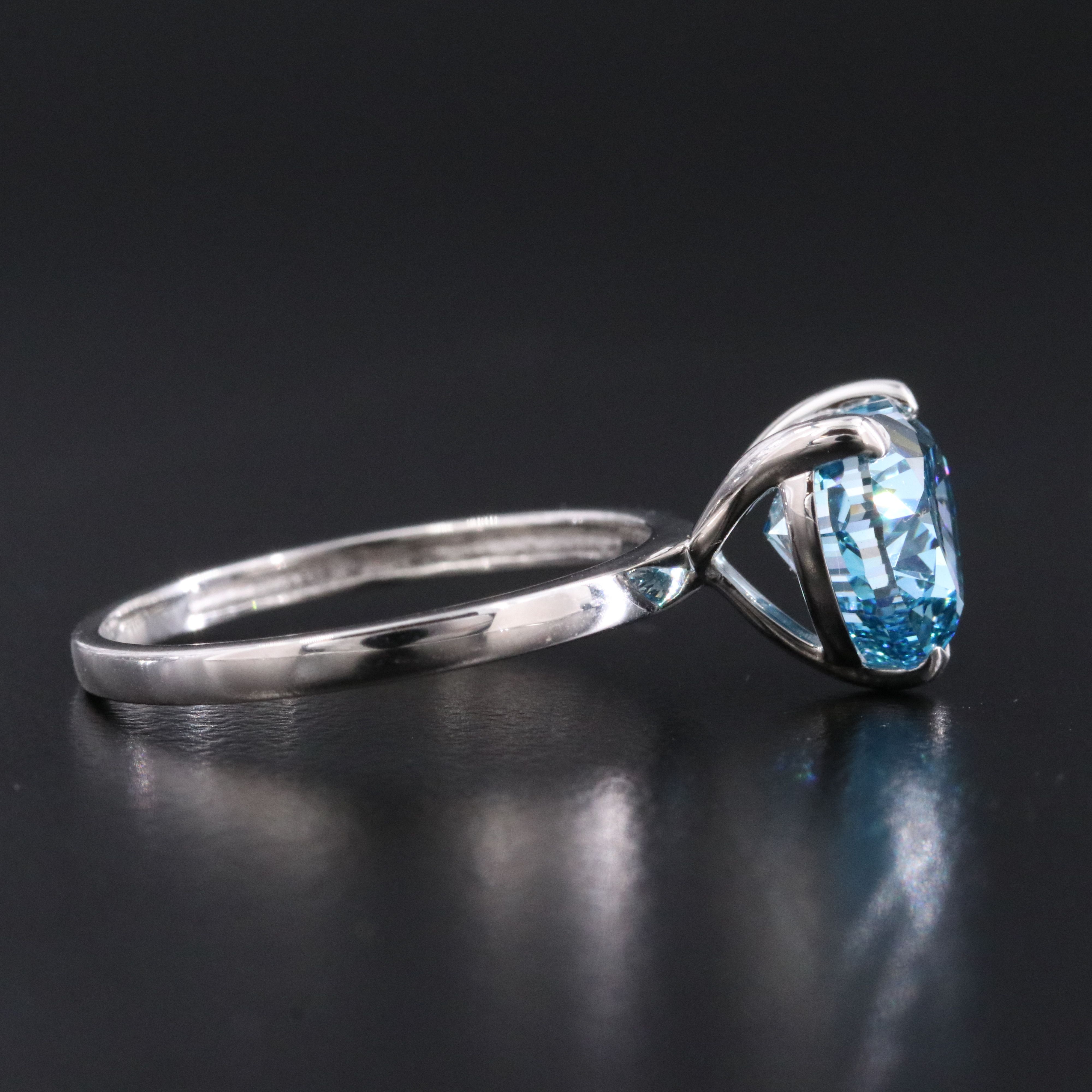 Platinum 3.01 CT Lab Grown Fancy Vivid Blue Diamond Ring with IGI Report