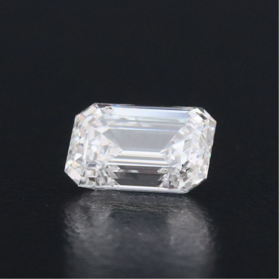 Loose 1.10 CT Lab Grown Diamond with IGI Report