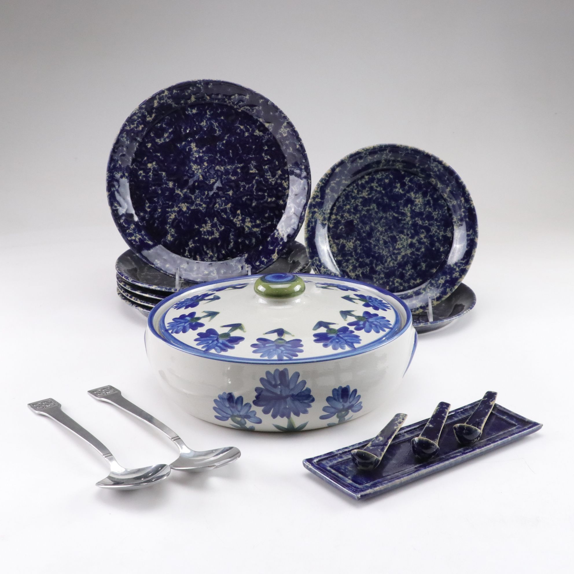 Bennington Pottery "Agate Blue" Plates and Other Dinnerware