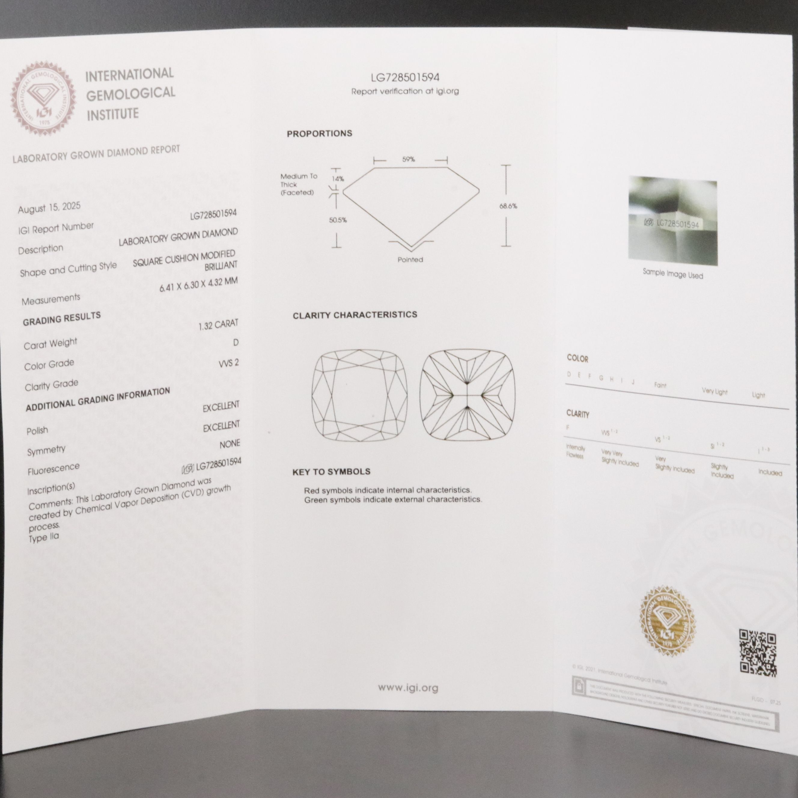 Loose 1.32 CT Lab Grown Diamond with IGI Report