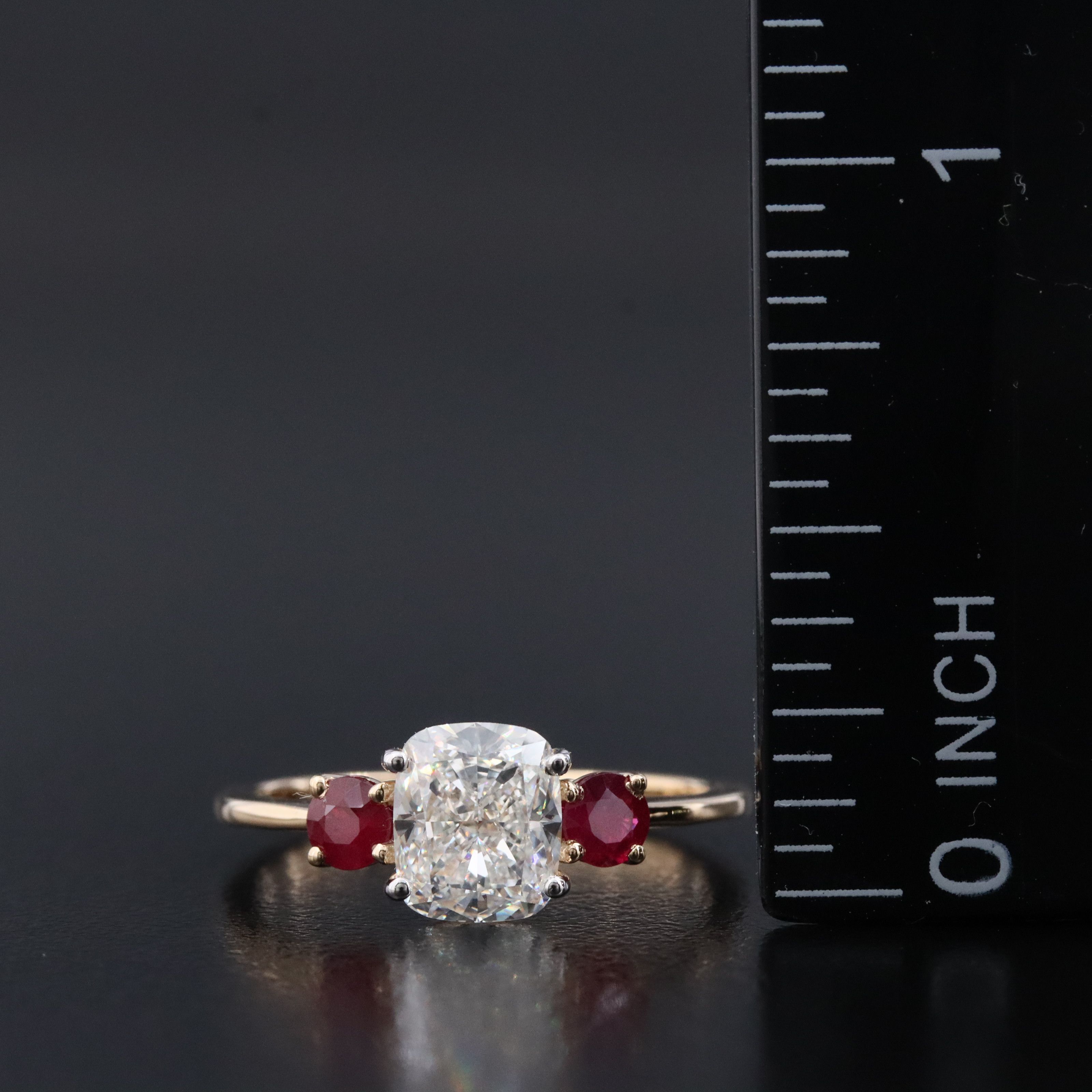 18K 1.50 CT Diamond and Ruby Ring with GIA Report