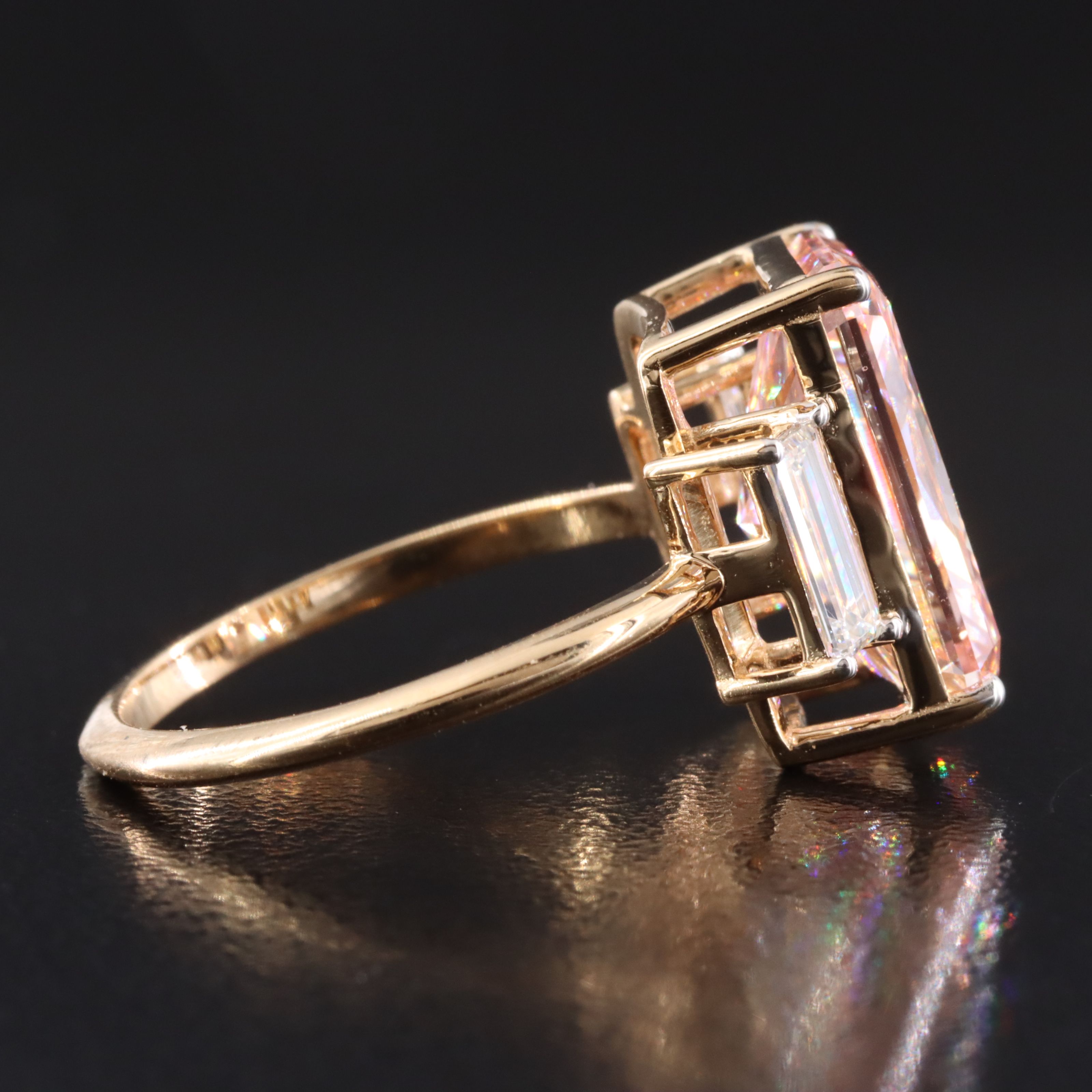 18K 5.50 CTW Lab Grown Diamond Ring with Fancy Vivid Pink Center and IGI Report